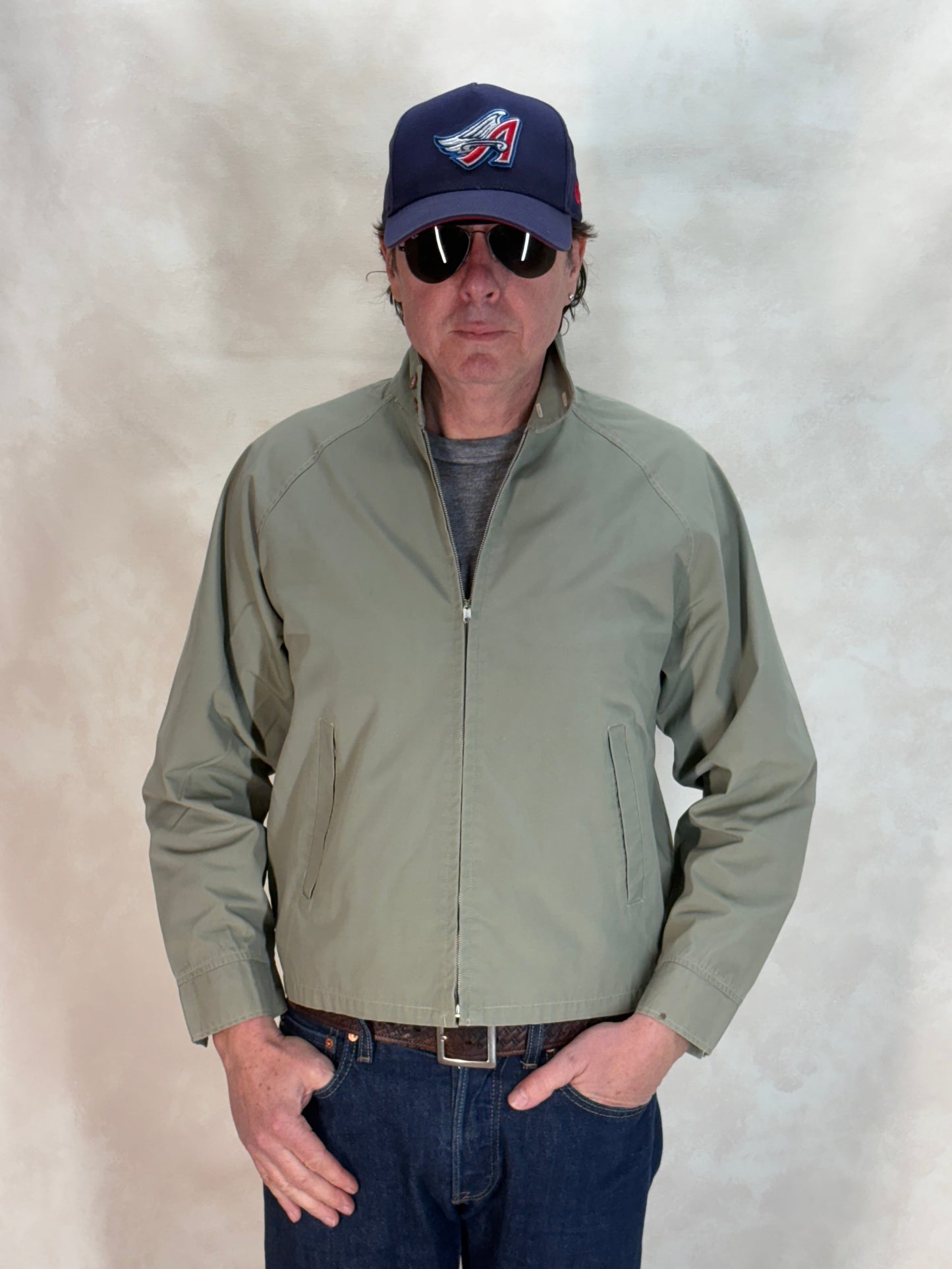 Size Med , 60s Light cotton jacket Made in Singapore
