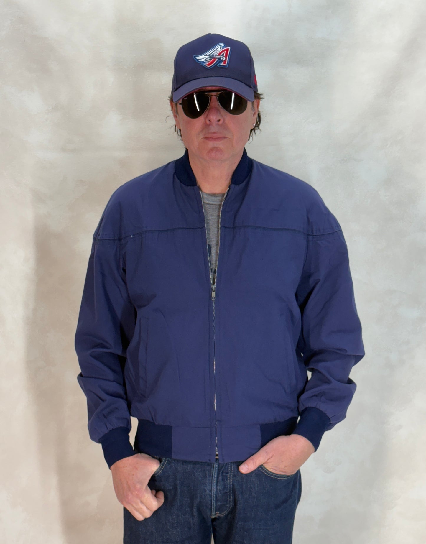 Size Med , 90s light jacket Made in USA