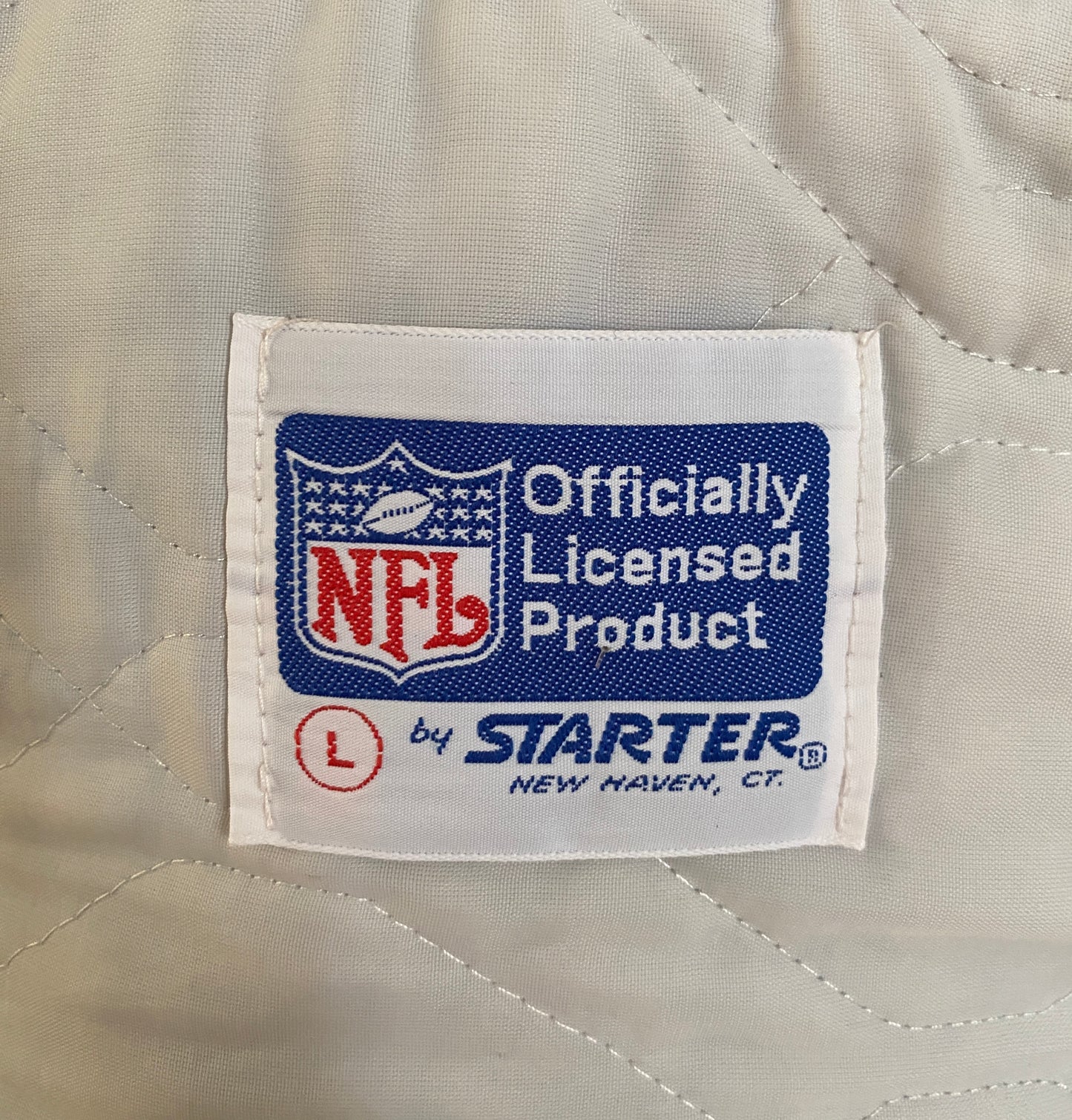 Size Large . Starter Vintage 80’s Patriots jacket Made In USA