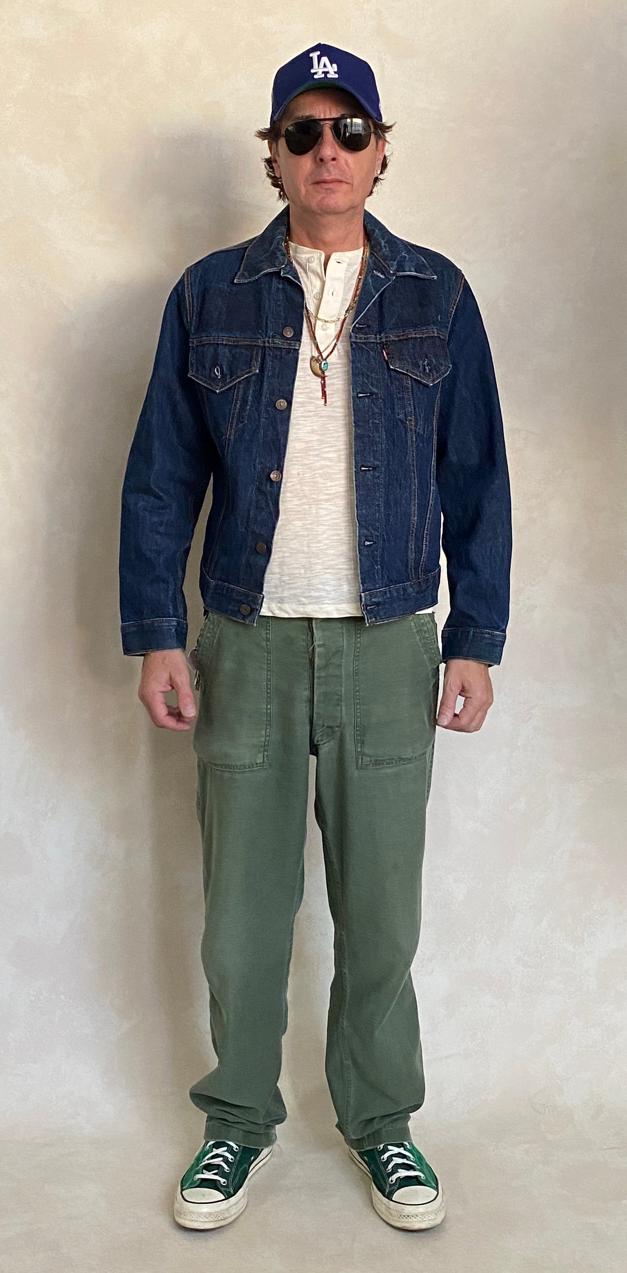 Size 42 US. Vintage 60s LEVIS Big E trucker Jacket Made in USA.