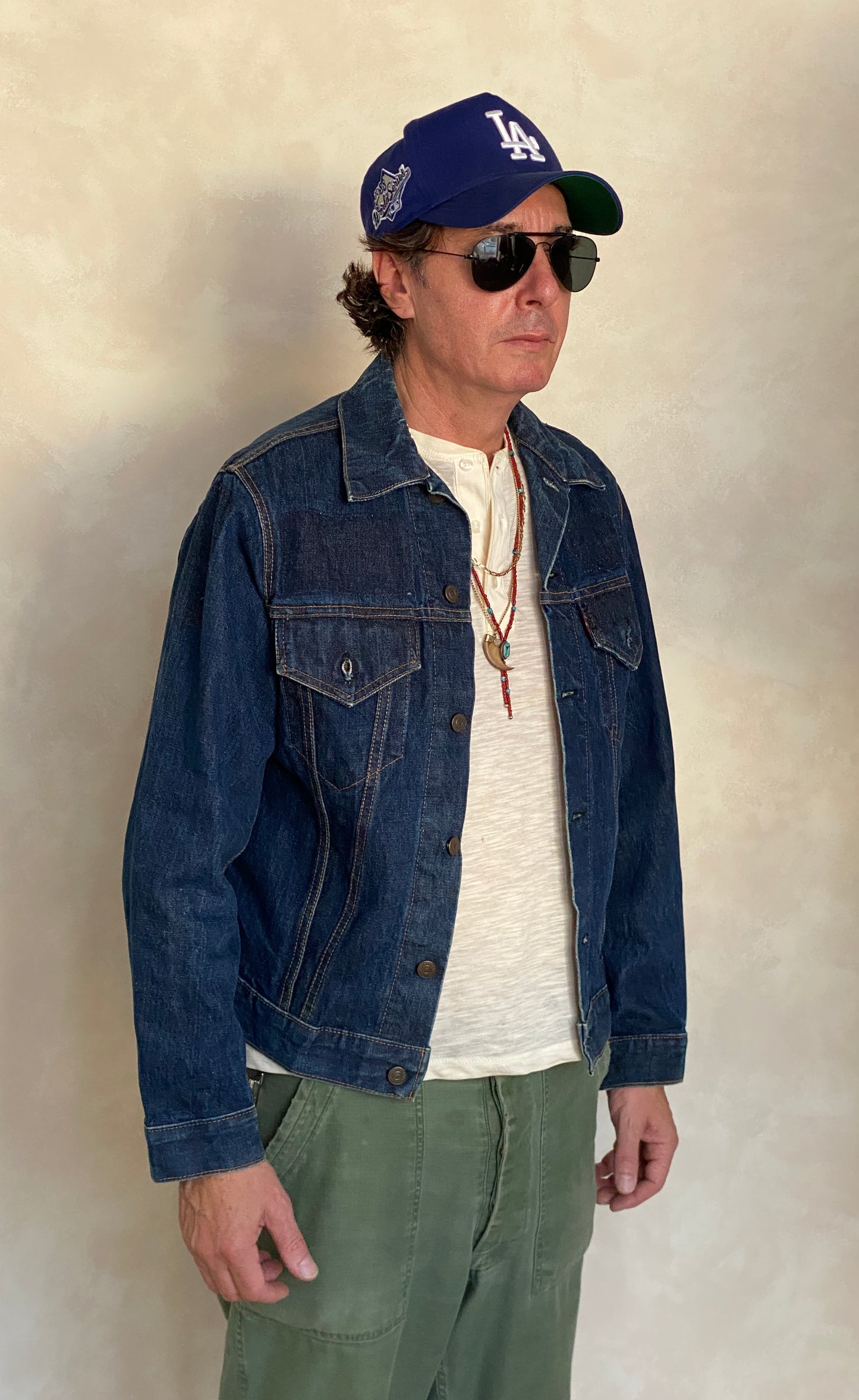 Size 42 US. Vintage 60s LEVIS Big E trucker Jacket Made in USA.