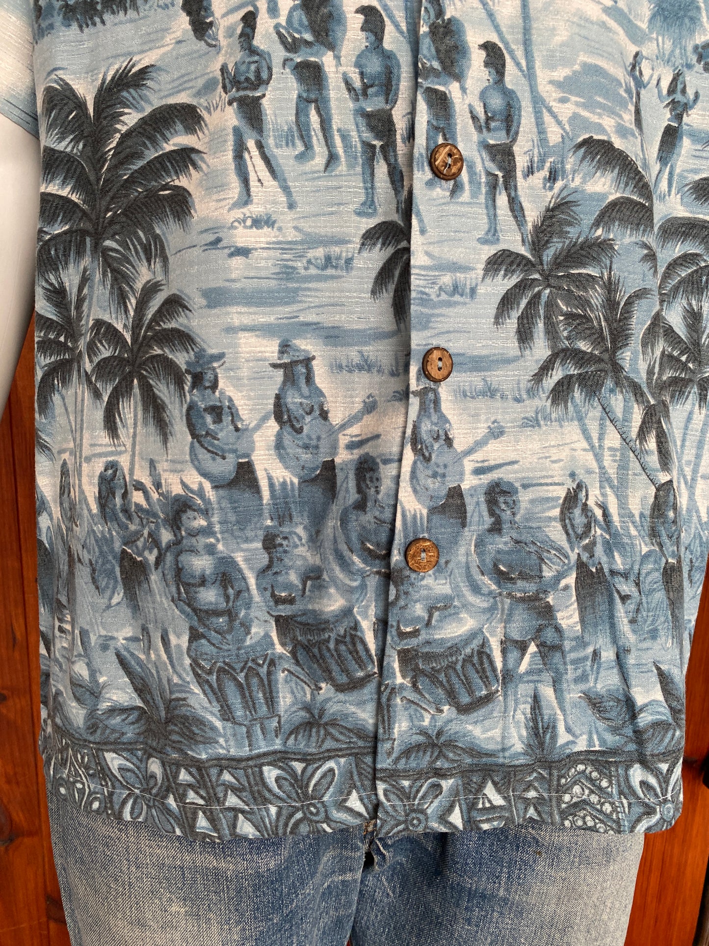 Large Vintage 70s Hawaiian Thin Cotton Shirt | Retro Island Style