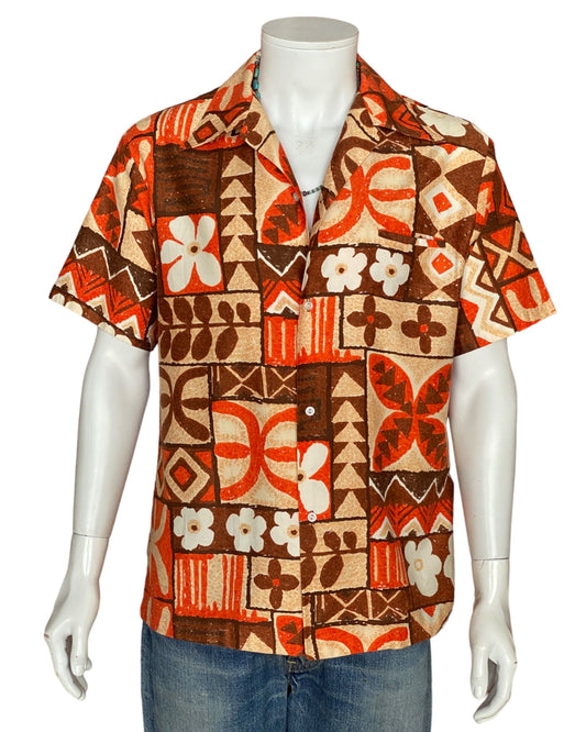 Large vintage 70s Hawaiian satin cotton shirt - retro island style for your wardrobe.