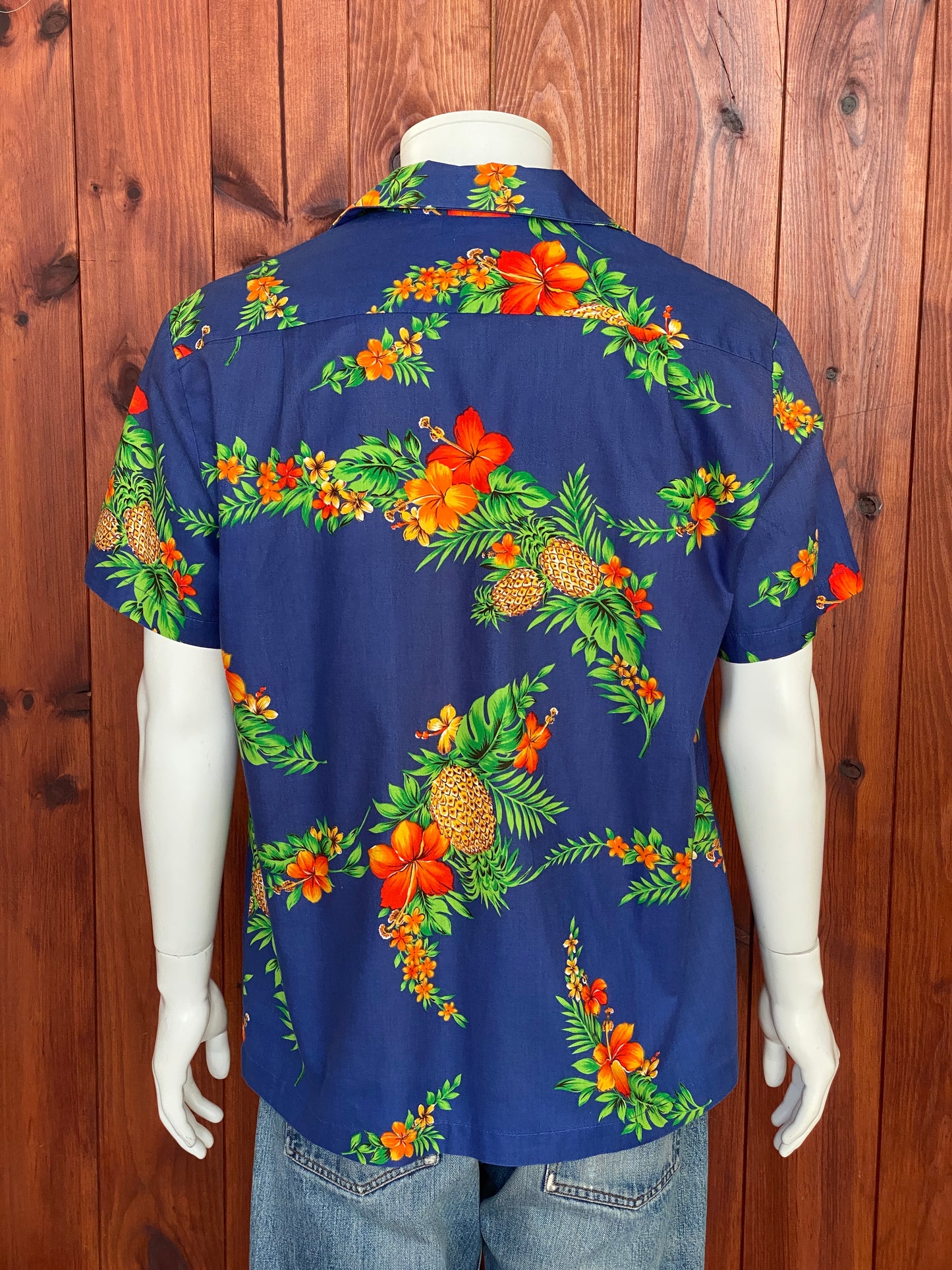 Large. Vintage 80s Hawaiian cotton shirt Made in Hawaii