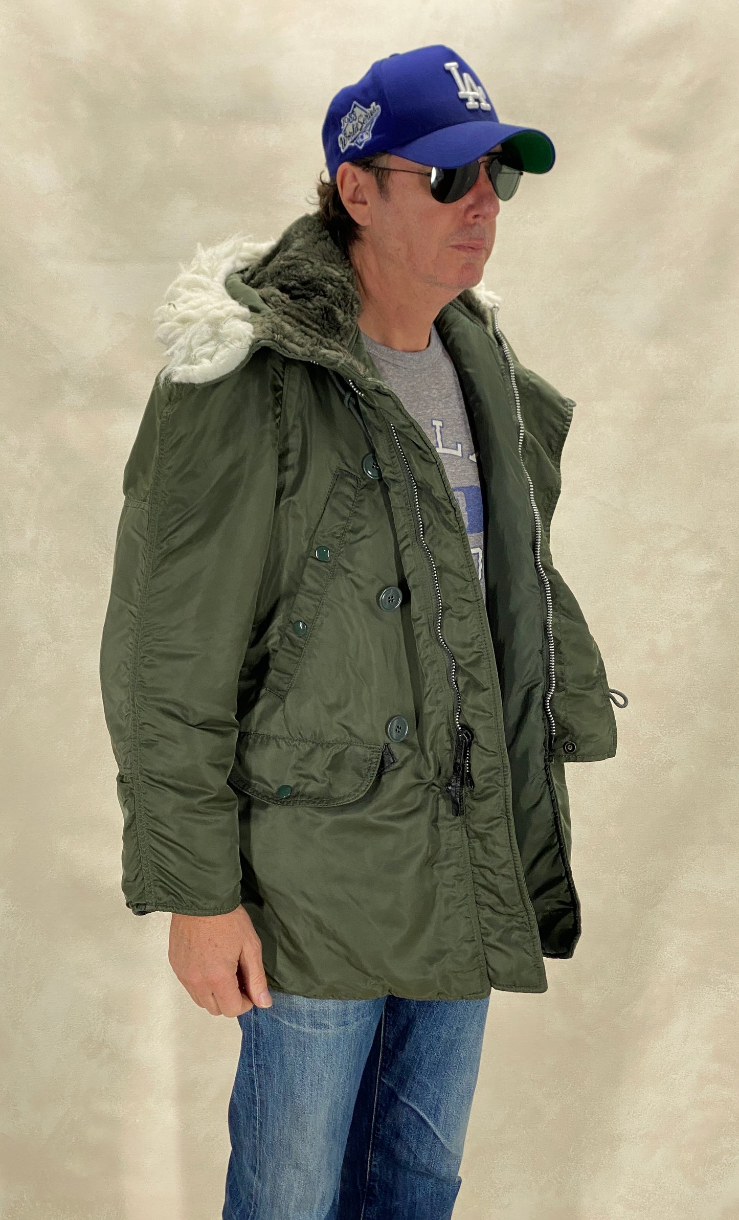 Med .Alpha Industries N2B flyer jacket Made in USA