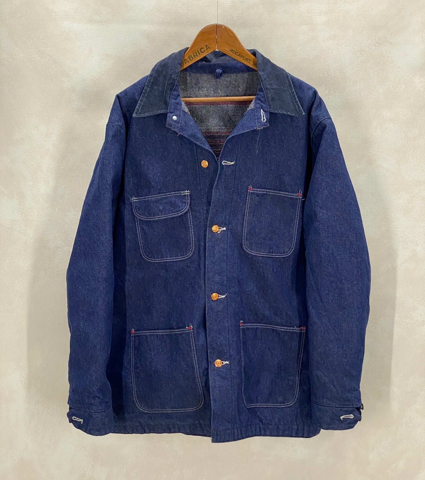 Size Large. Vintage blanket lined Chore coat work jacket