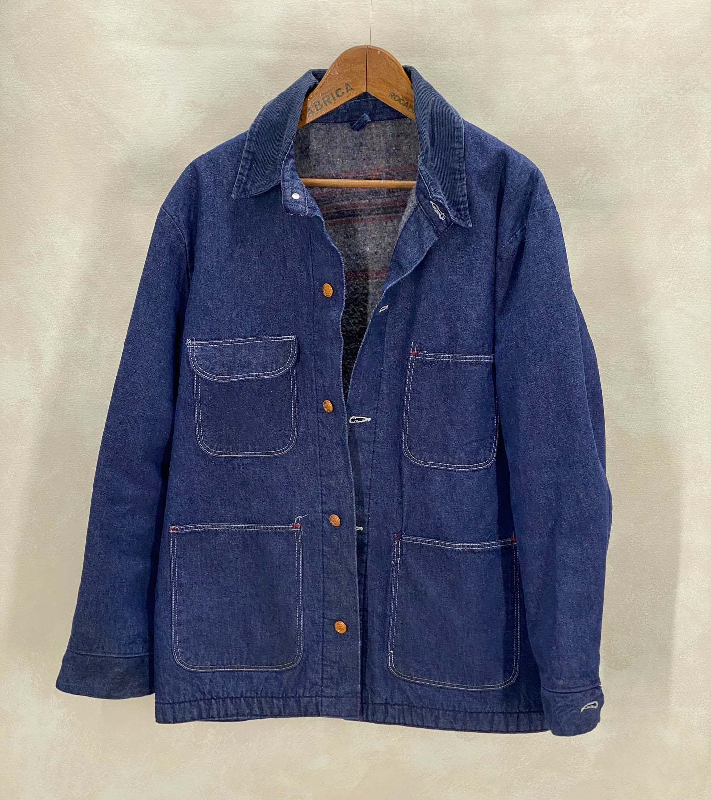 Size Large. Vintage blanket lined Chore coat work jacket