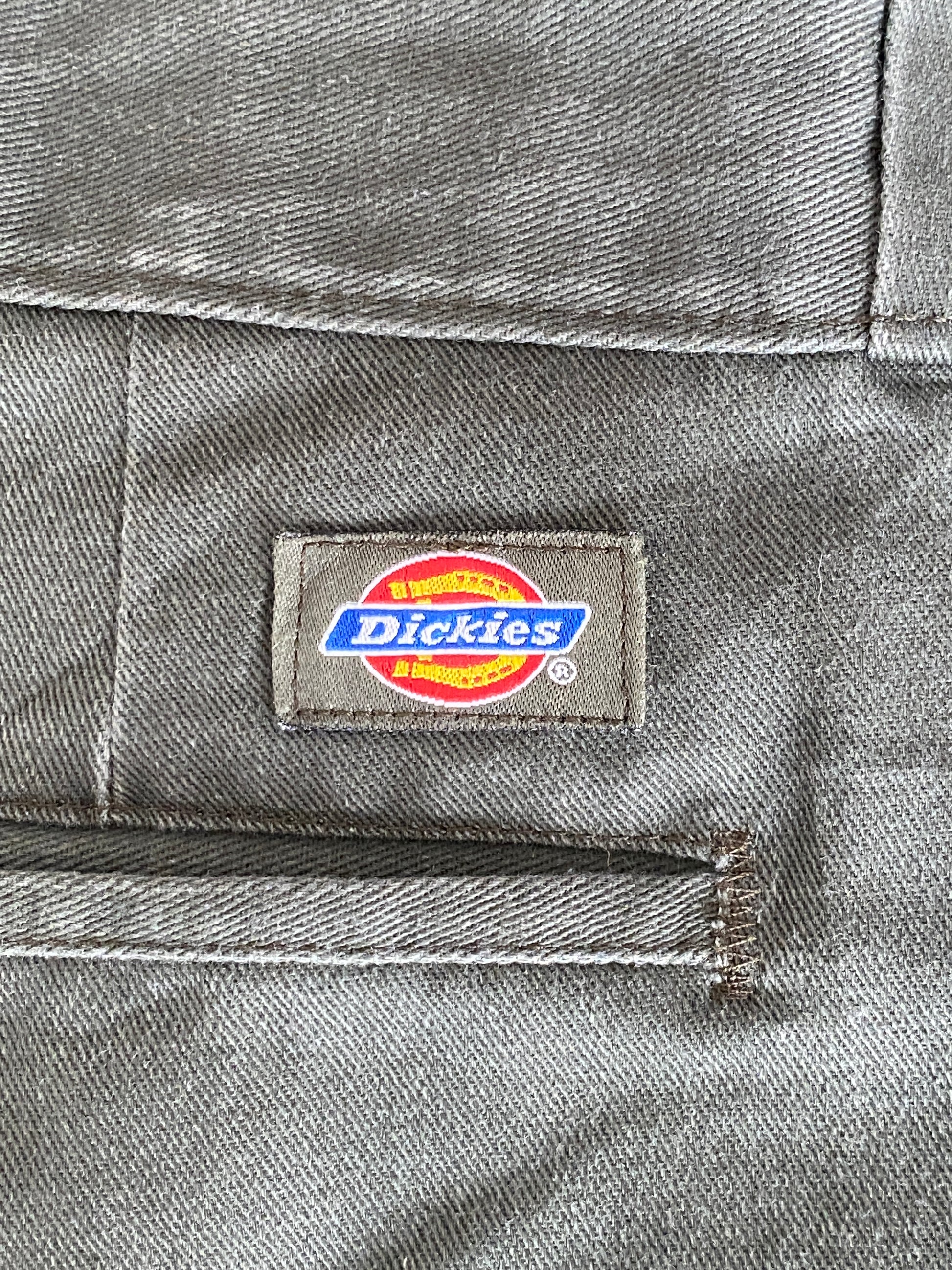 Green Vintage Dickies Pants Model 874 Size 38X30: Classic Workwear Apparel