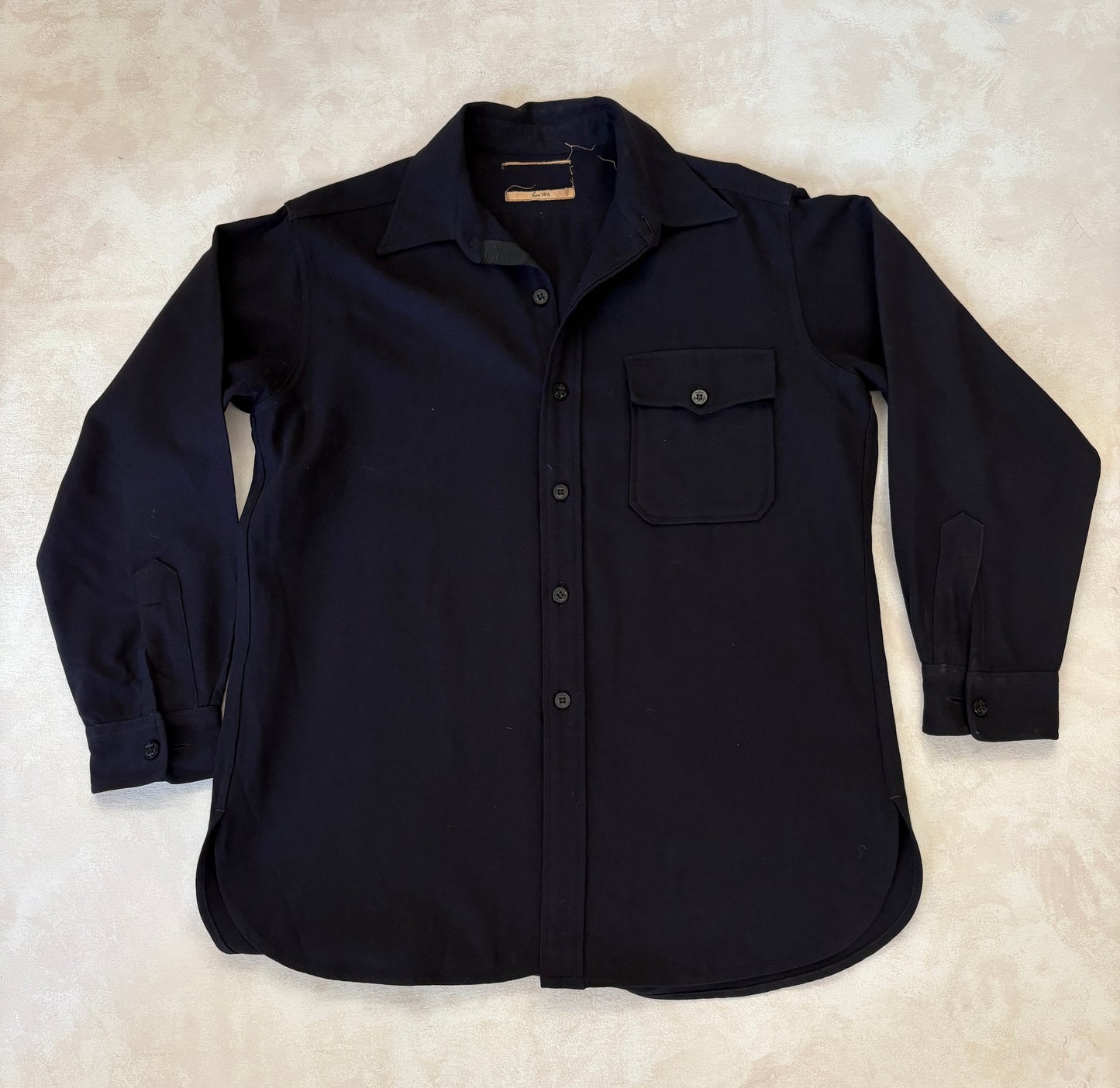 Size Large. Vintage 1940s US navy CPO (Chief Petty Officer) wool shirt – 1 Pocket – USN Military Issue