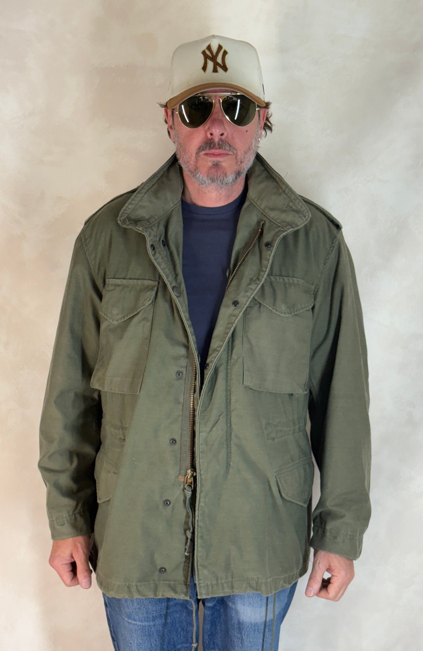 Large Reg. Authentic 1985 US Army M-65 field jacket Military