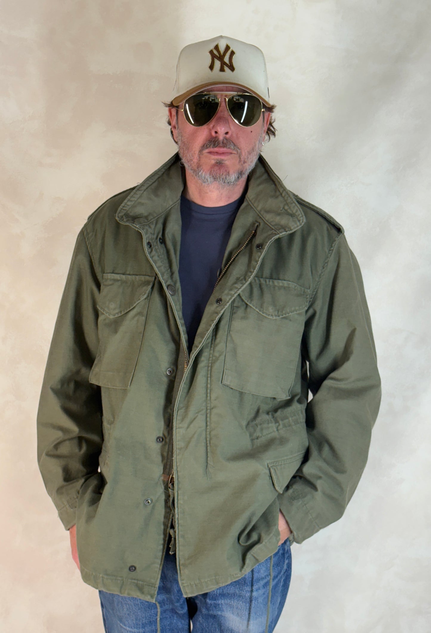 Large Reg. Authentic 1985 US Army M-65 field jacket Military