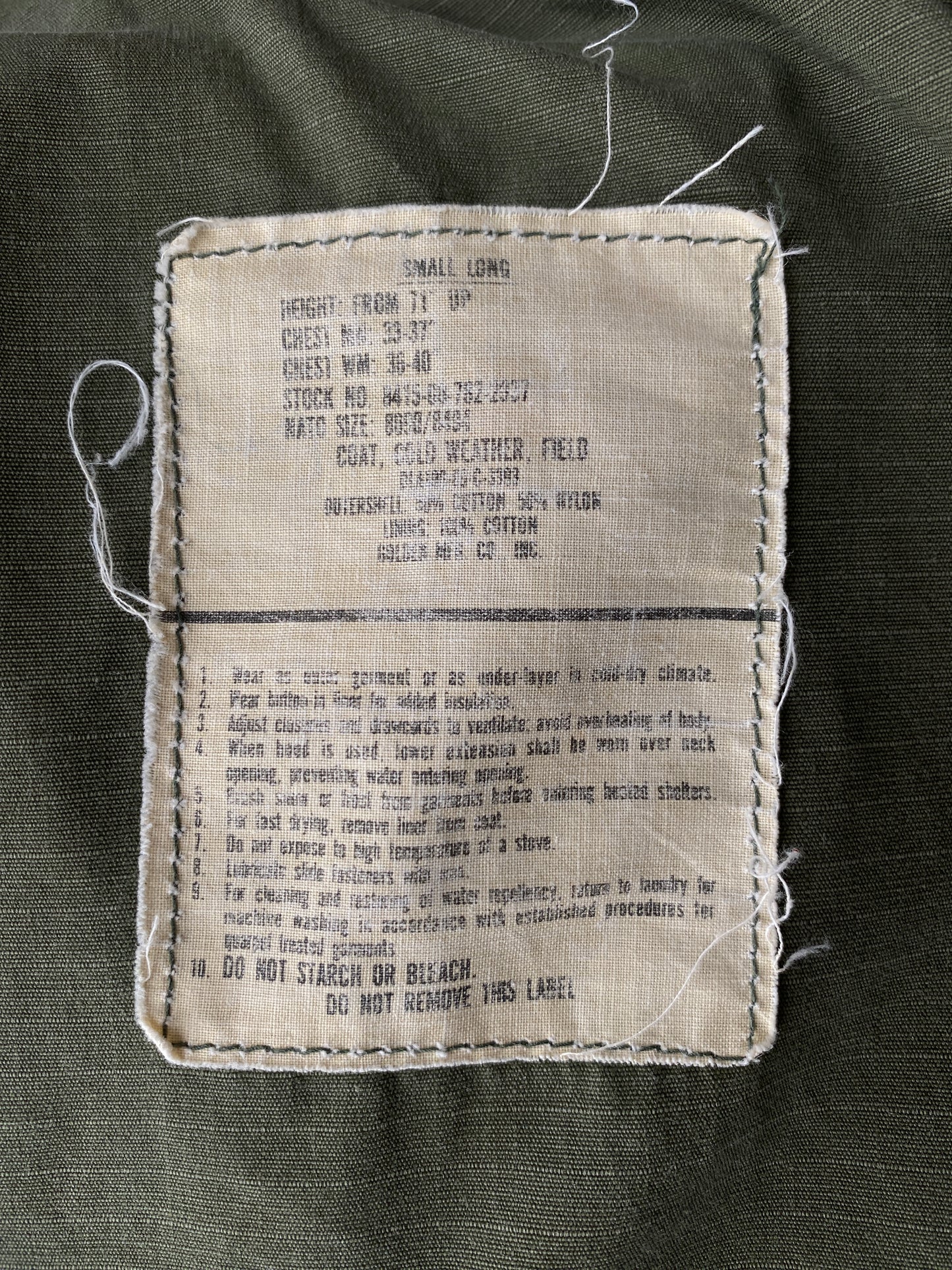 Small long. Authentic 1985 US Army Vintage M-65 field jacket