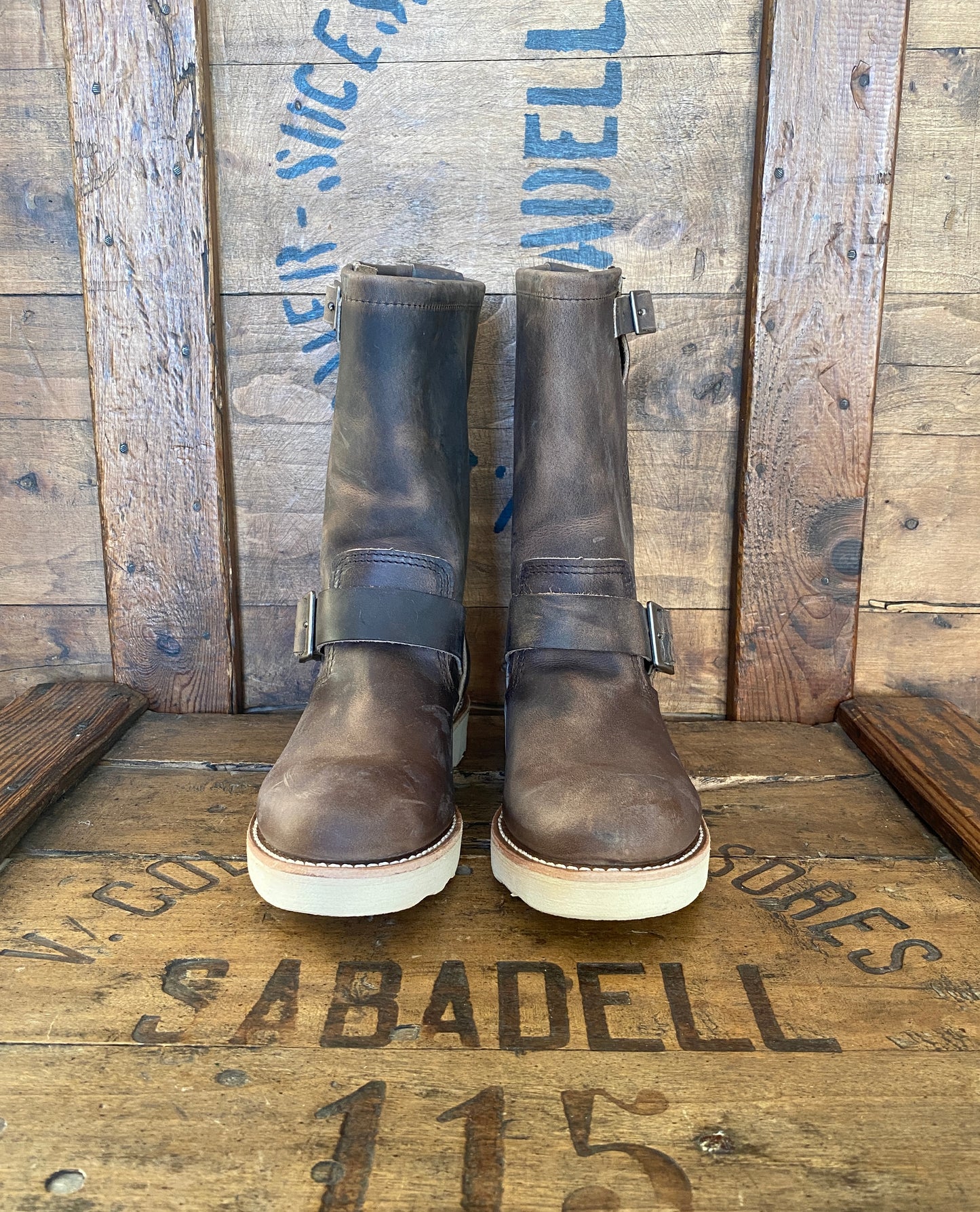 Size 6.5D (38.5 Euro) R W 2975 Heritage Engineer Boots Made In USA (Seconds)