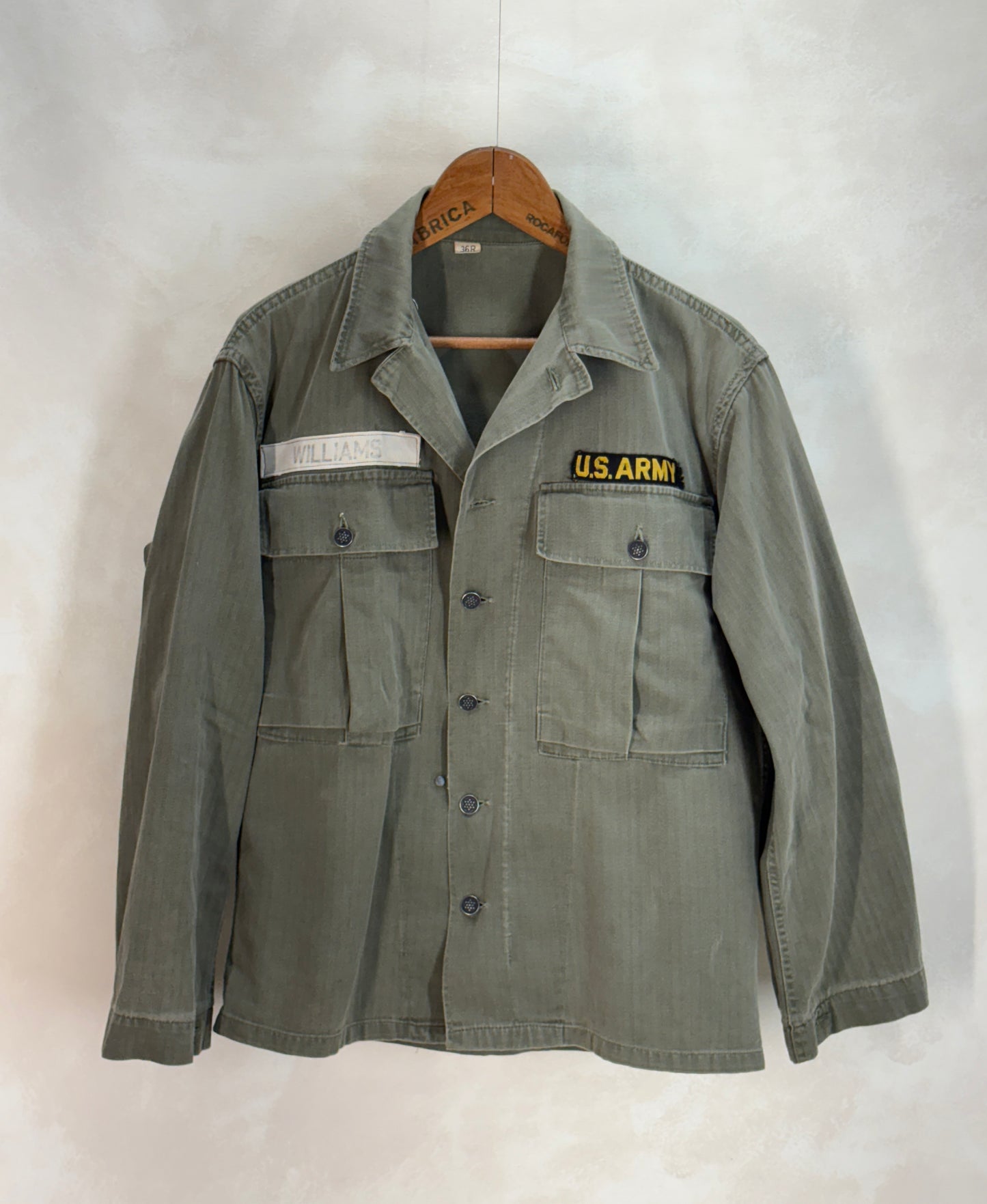36 Reg. (Medium) Authentic 1950s US Army HBT Utility Shirt – Korean War Era – Type II – 13 Star Buttons