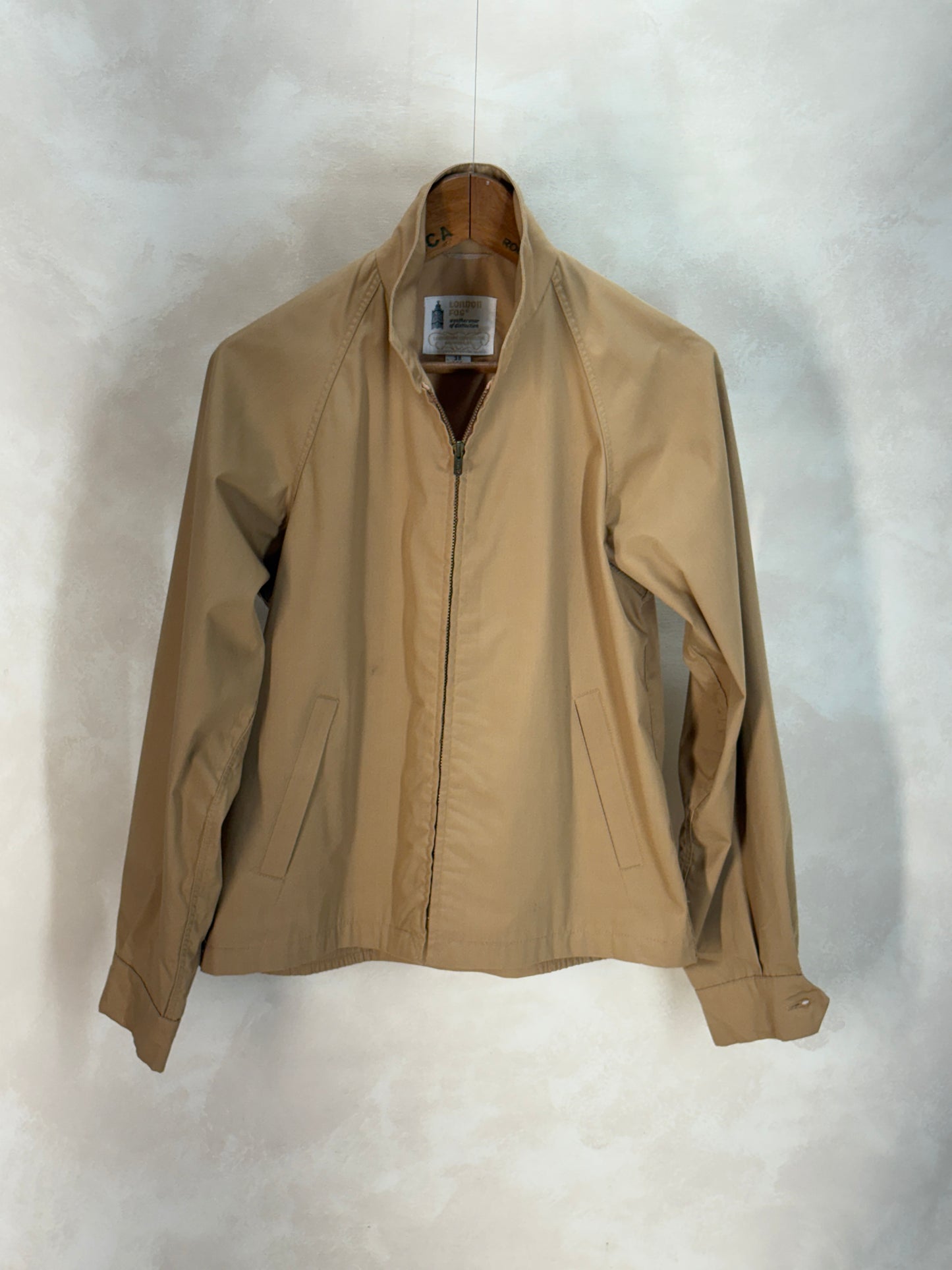 38 Reg , Vintage London Fog Lightweight Cotton-Blend Zip Jacket Made in USA. talon zipper