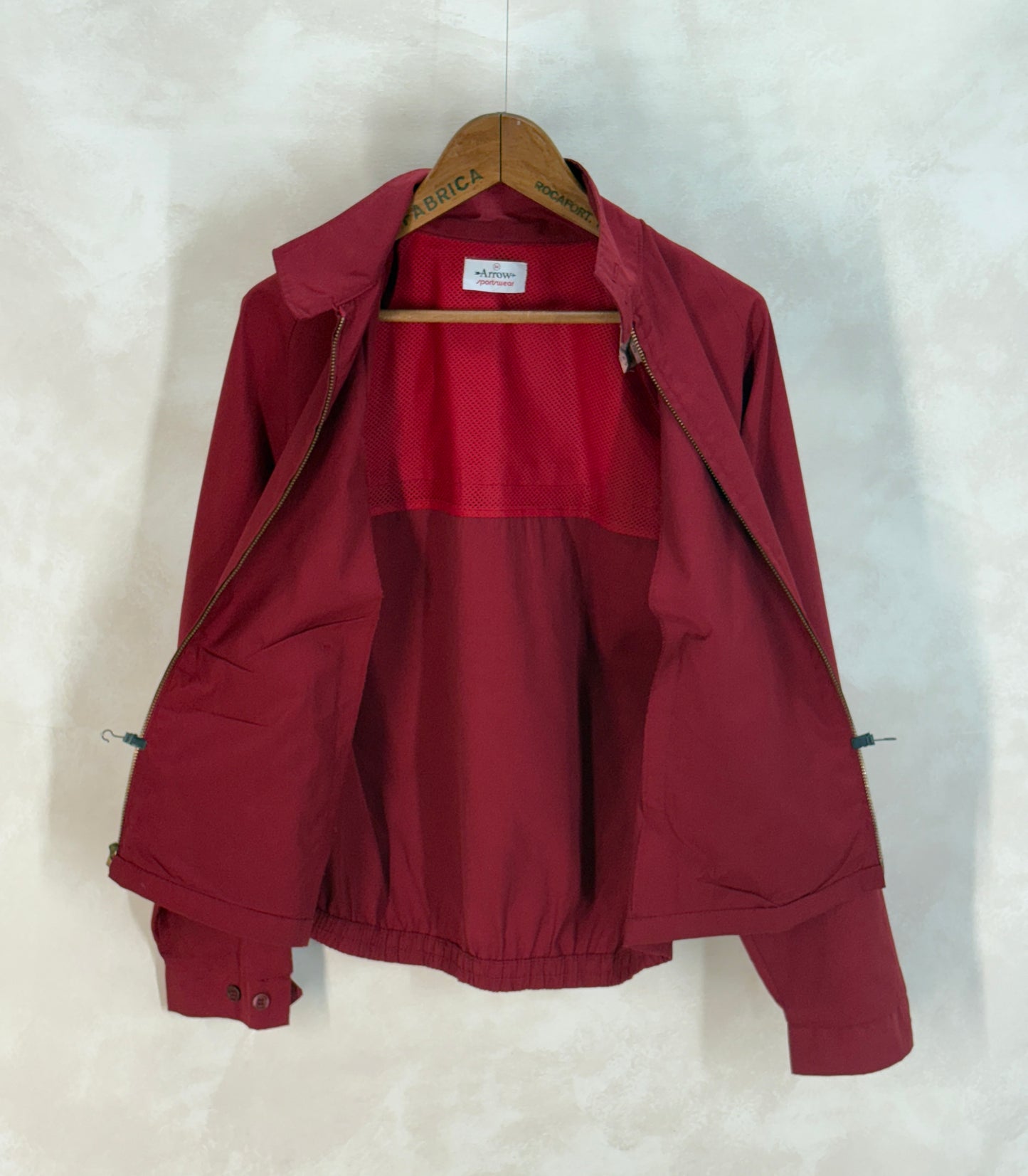 Size Med , Vintage 70s Lightweight Cotton-Blend Zip Jacket. Talon zipper