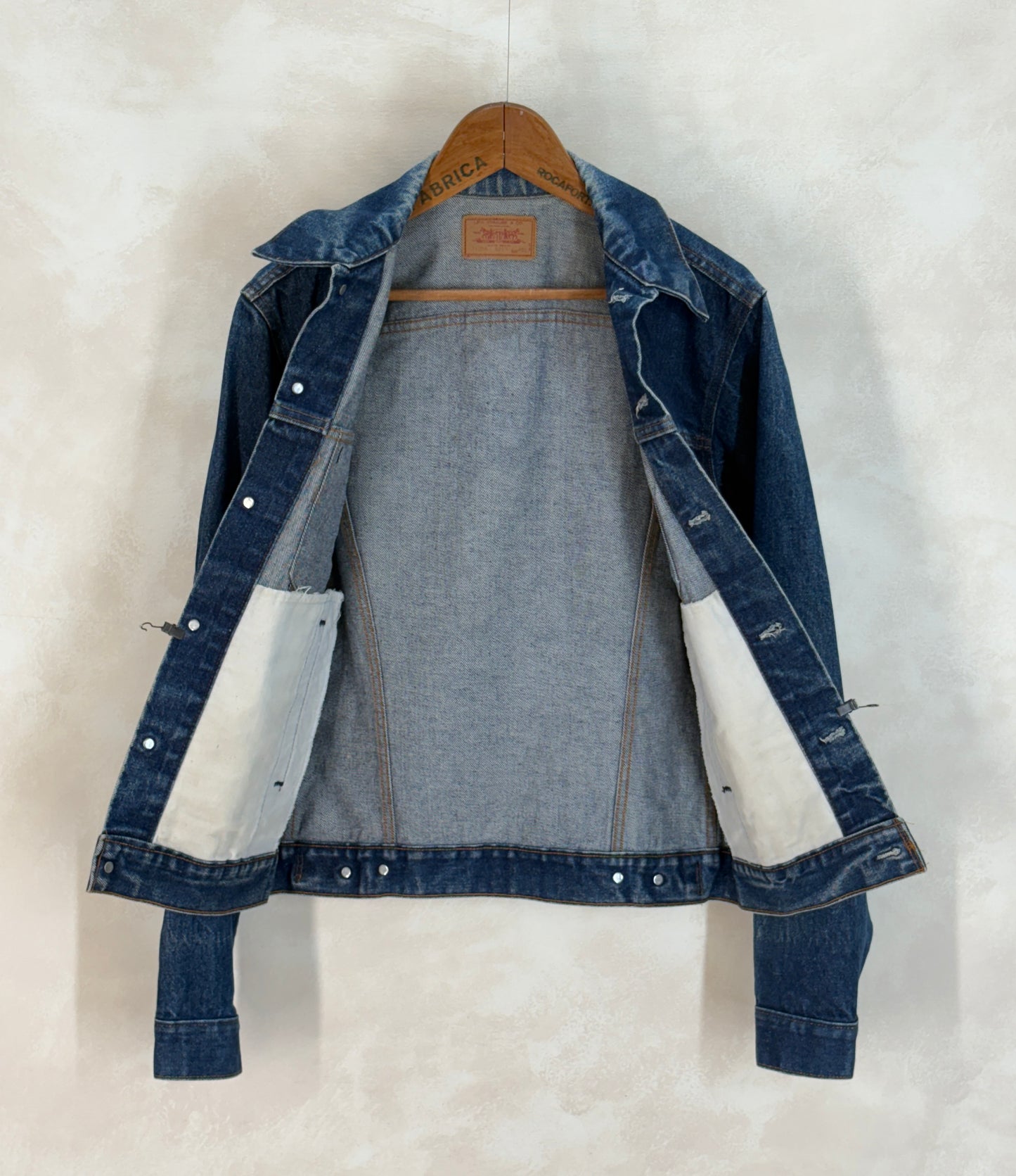 Size 40L US / 52L EU. Vintage 1980s Levis 70506 Trucker Jacket – 4 Pockets – Made in USA