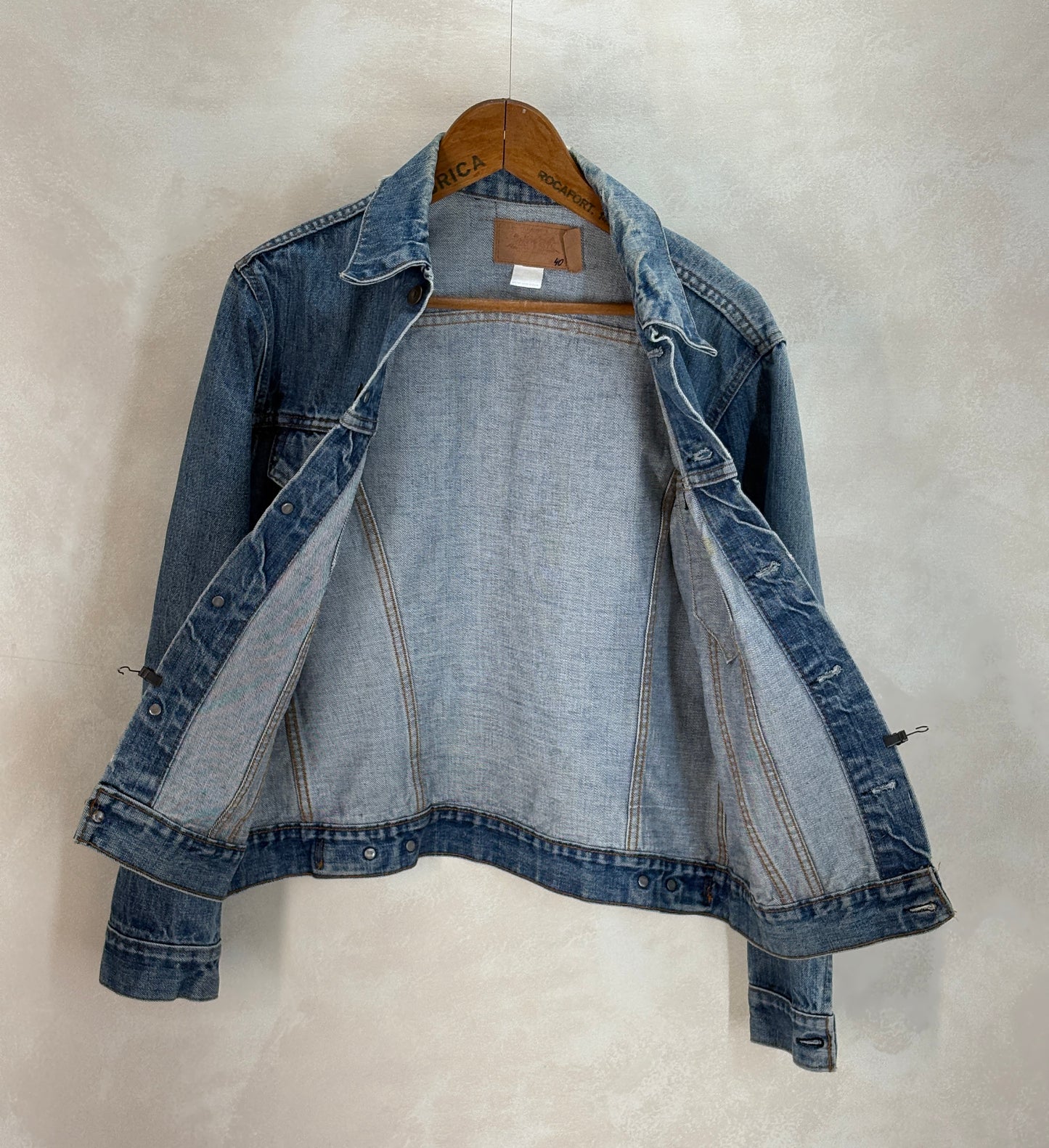 Size 38-40US / 50-50EU. Levis 70505 – Vintage 70s 2-Pocket Jacket – USA Made