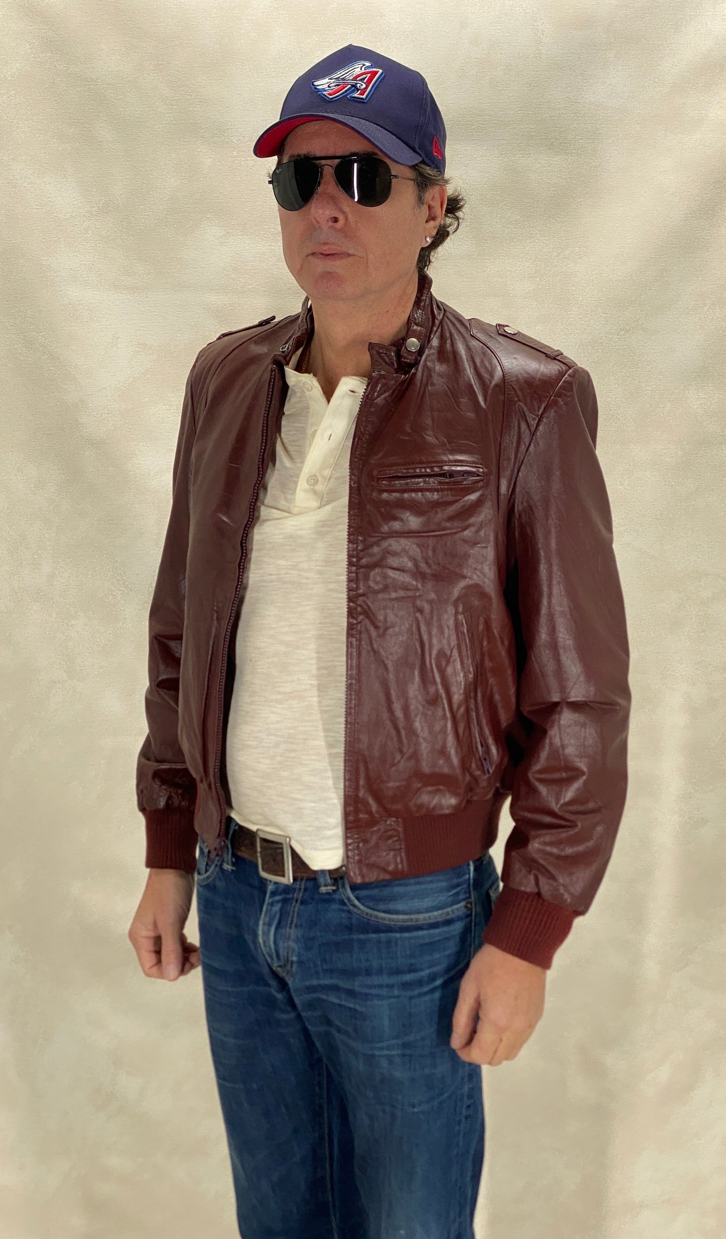 Size 42US / 52EU. Vintage leather jacket by Wilson
