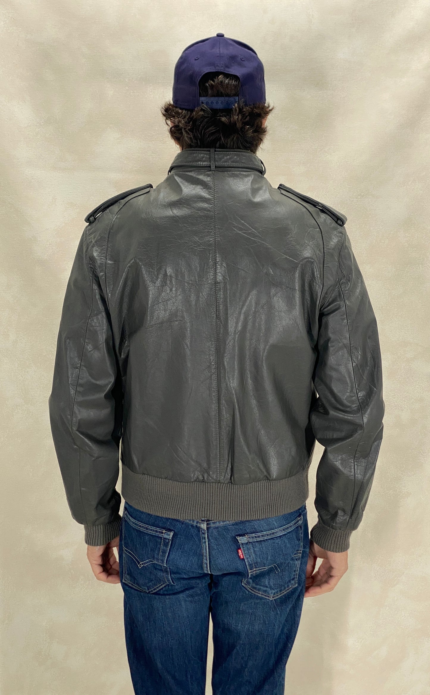 Vintage Grey Leather Members Only Jacket - Size 42 US / 52 EU