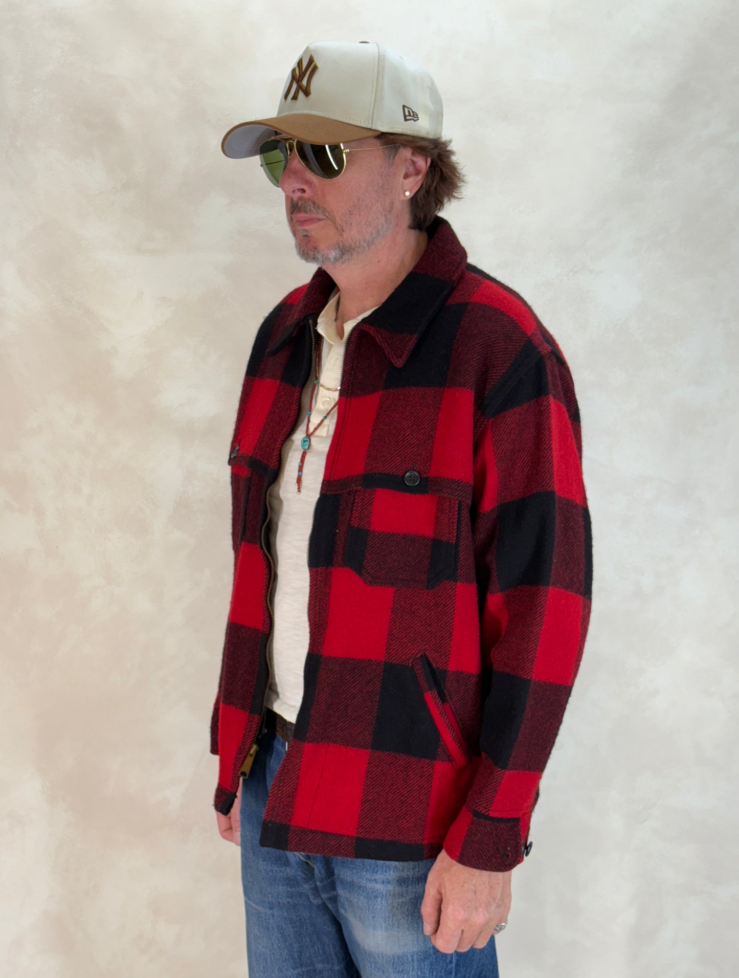 Size XL. Woolrich plaid wool jacket Made in USA
