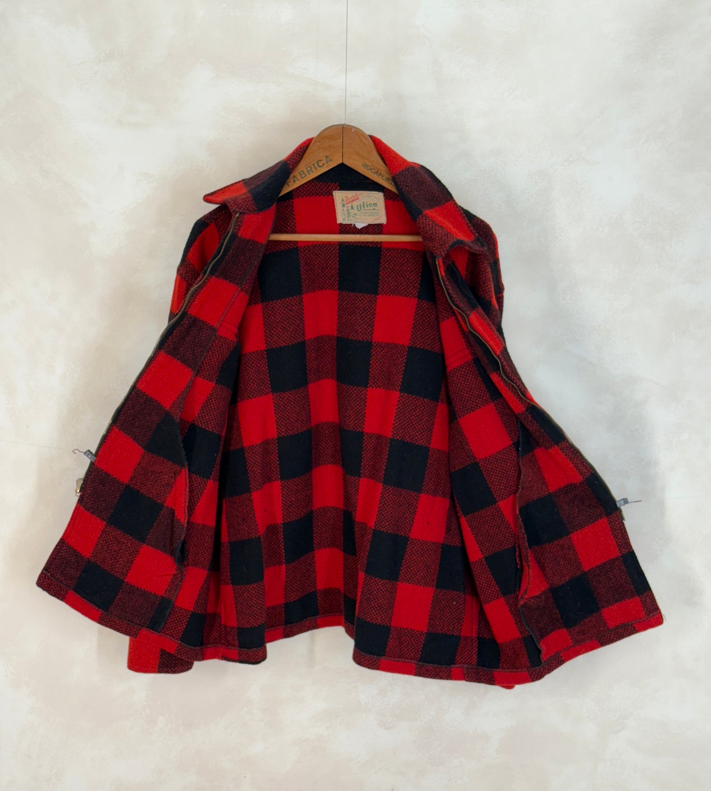 Size XL. Vintage 50s Utica N.Y. Wool Jacket – Red & Black – Zipper. Made in USA