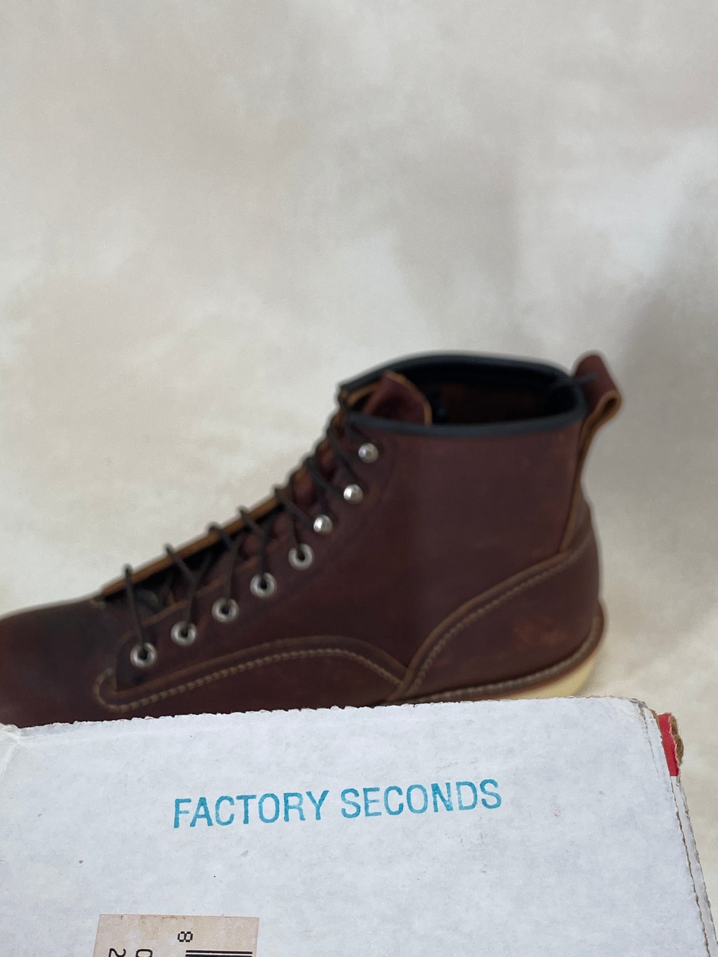 Size 9 D (42 Euro) R W Lineman 2906 Boots Made In USA. Seconds