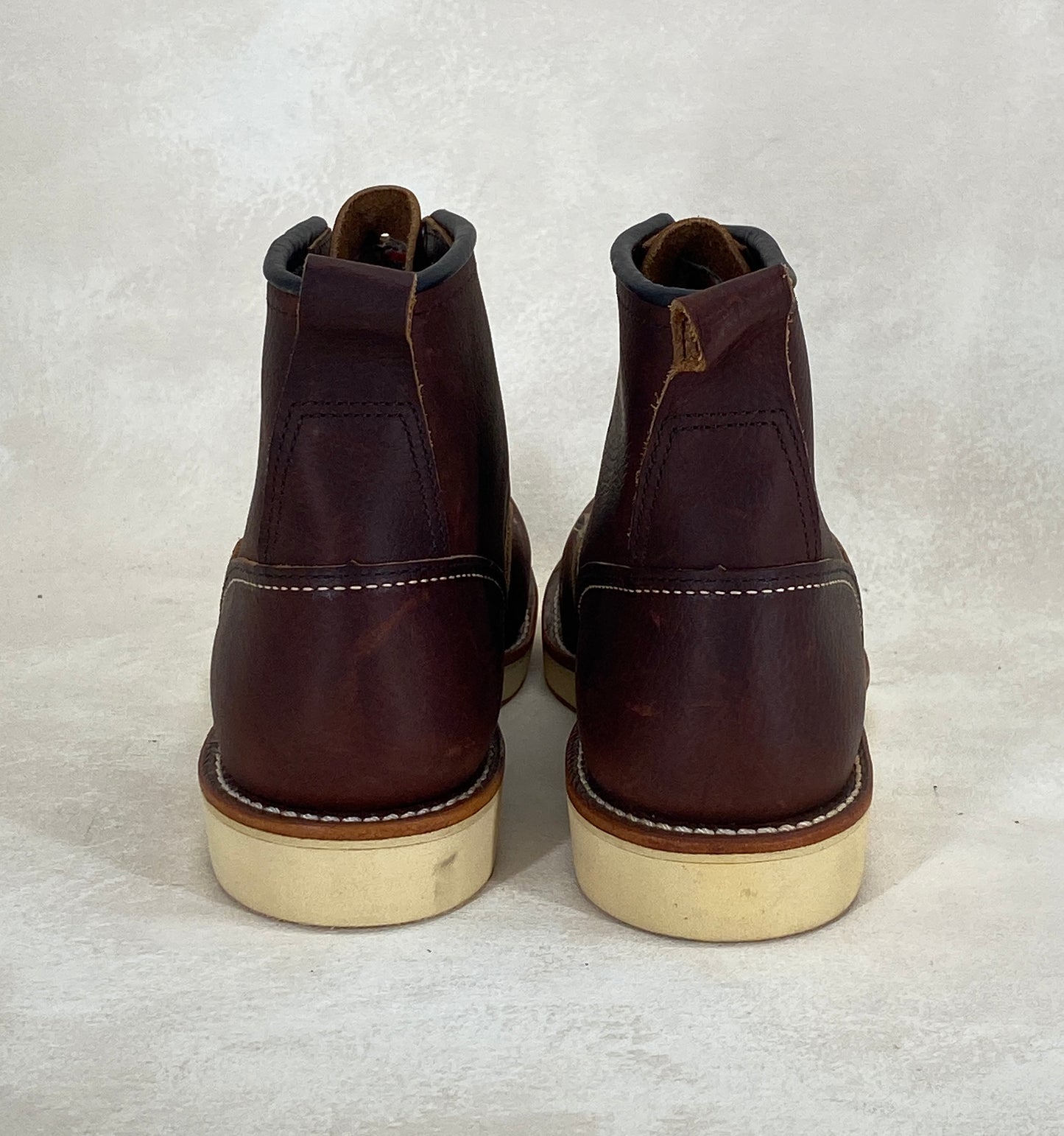 Size 8.5 D (41.5 Euro) Red Wing Lineman 2906 Boots Made In USA. Factory Seconds
