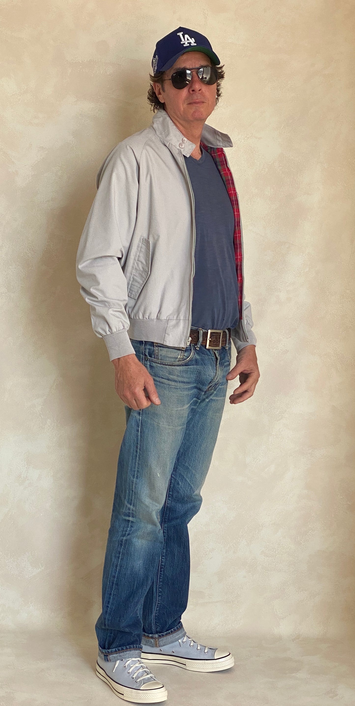 Vintage light zipper jacket, size Small.