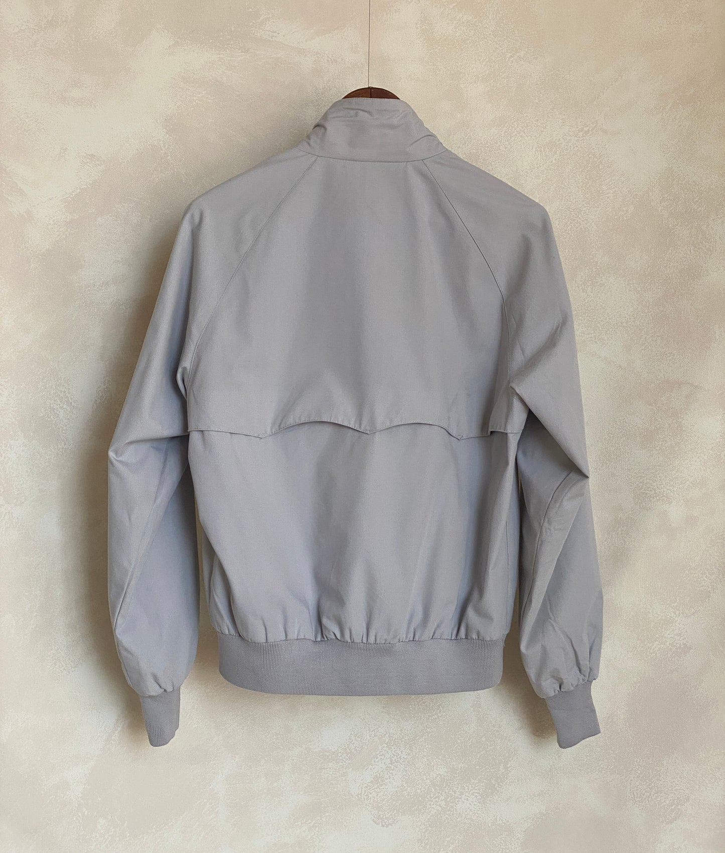 Vintage light zipper jacket, size Small.