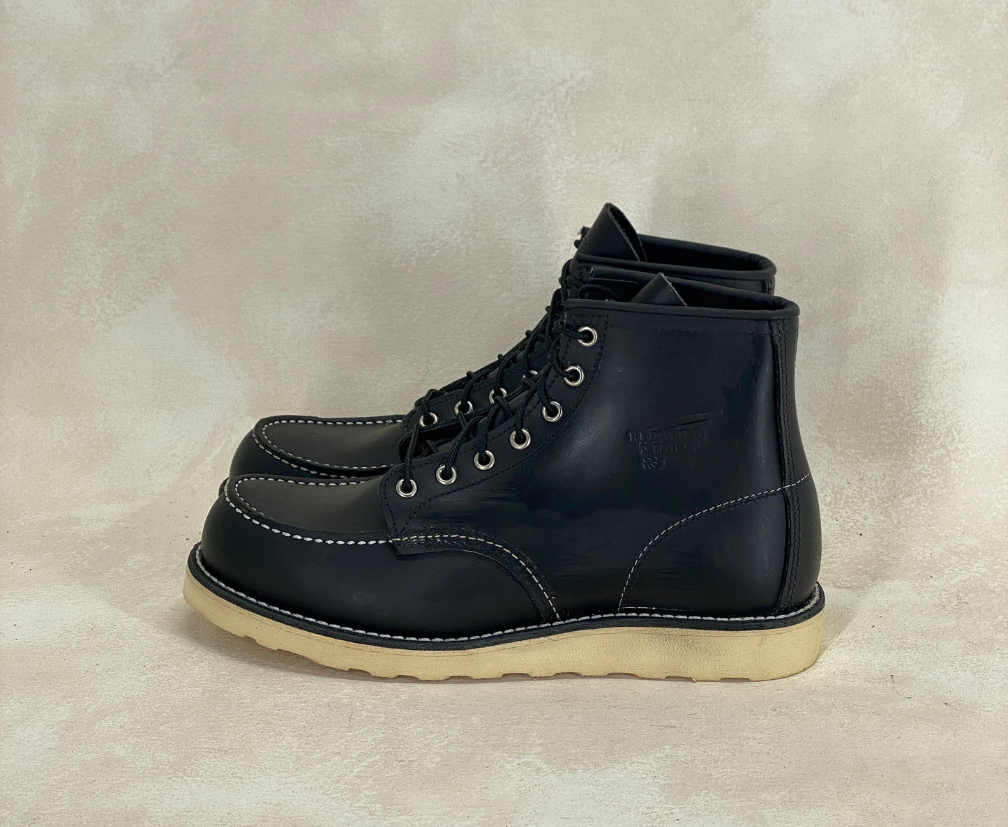 Size 8.5 D US (41.5 EU ) Red Wing 8130 Moc Toe Black Boots Factory Second Made