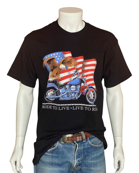 Large. 90s Harley Davidson vintage t shirt Made In USA