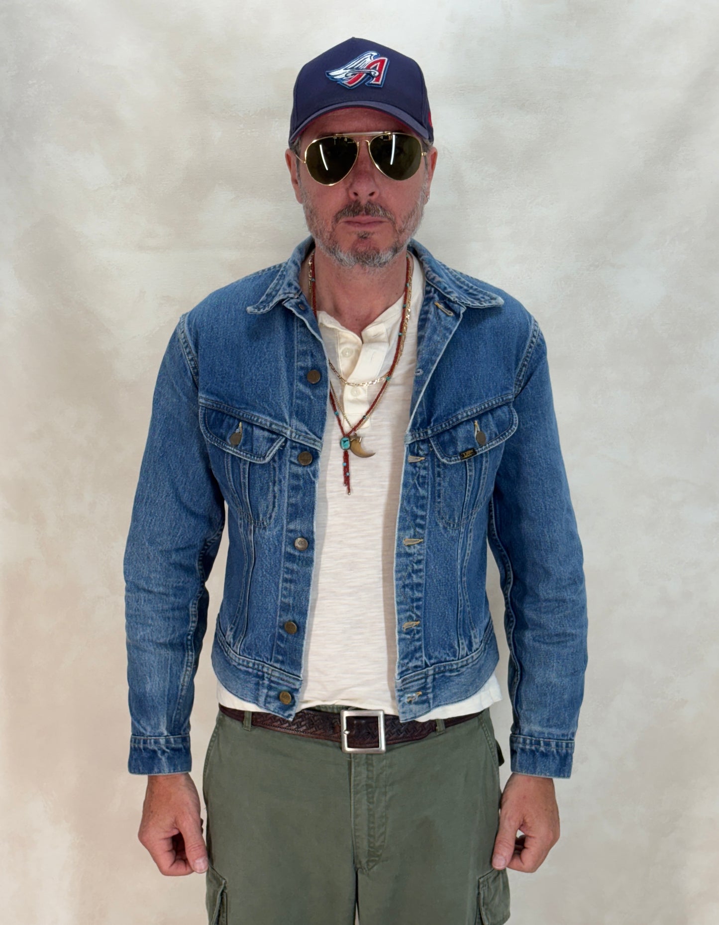 Size 36US / 46EU. Authentic 1970s Lee Denim Jacket – Made in USA – Two Chest Pockets