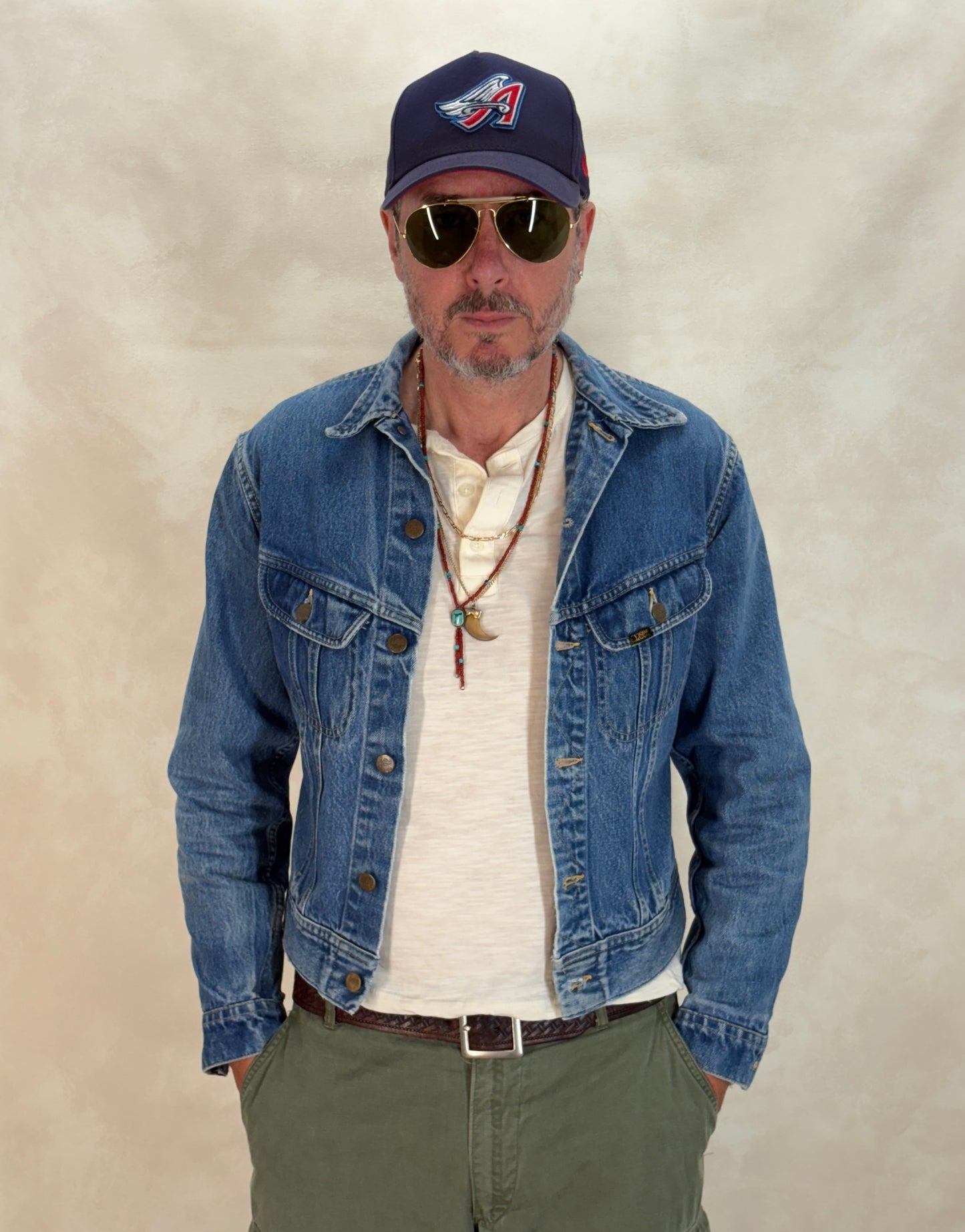 Size 36US / 46EU. Authentic 1970s Lee Denim Jacket – Made in USA – Two Chest Pockets