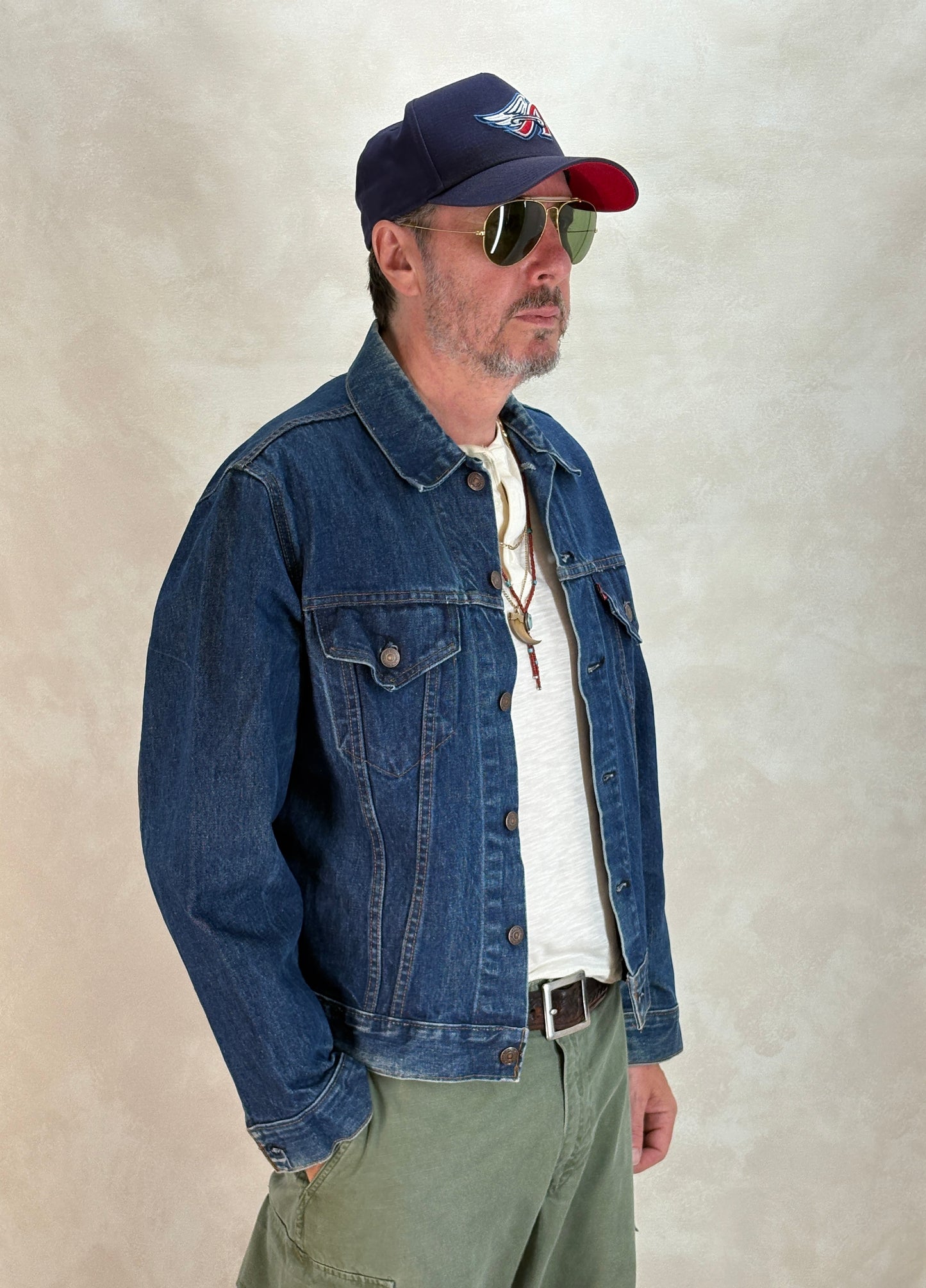 Size 42US / 52EU Vintage late 70s 70505 Levis 2 pockets made in USA