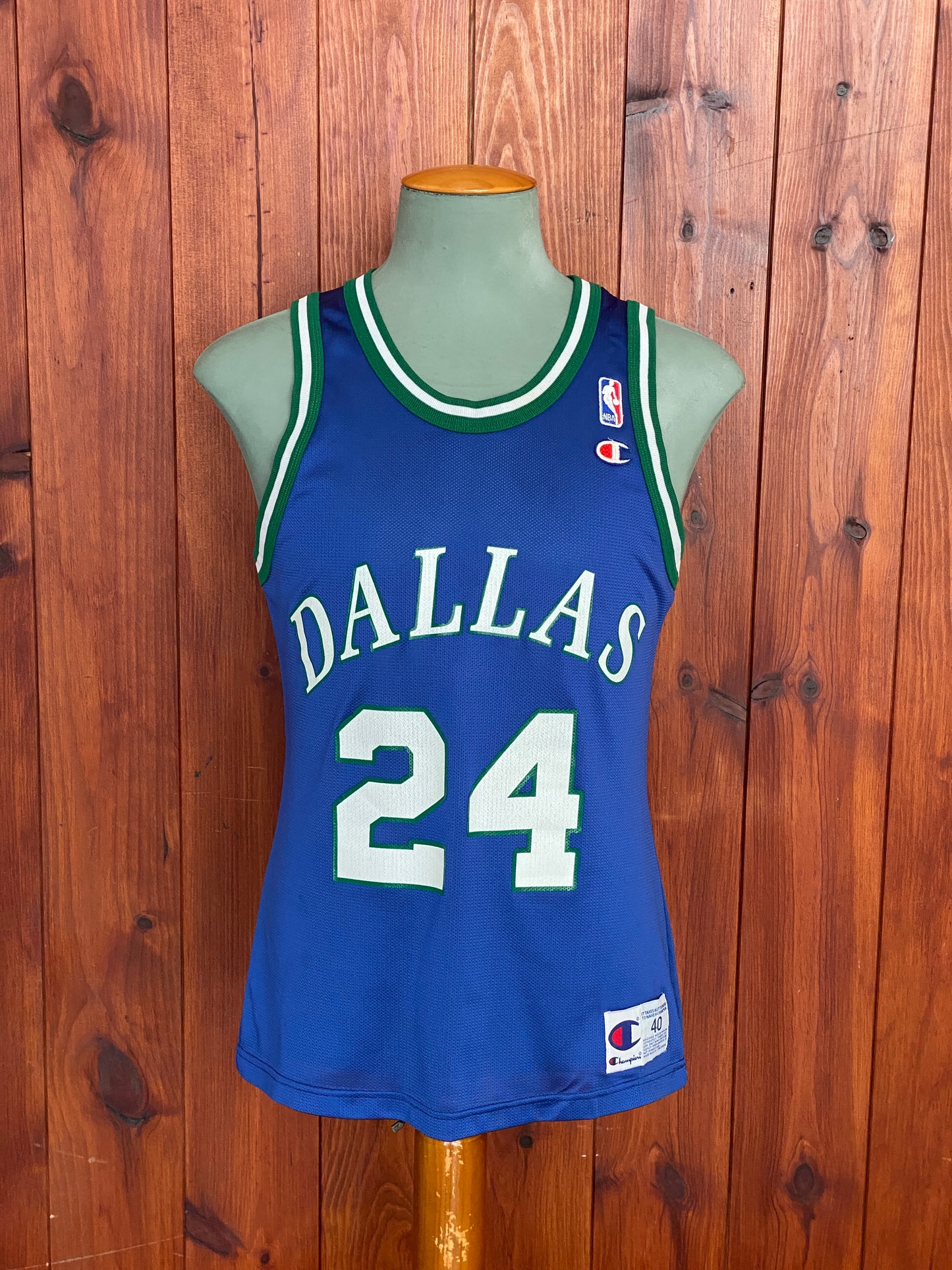 Size 40. Rare Vintage 90s jersey NBA Dallas Mavericks #24 Jackson Made In USA by Champion