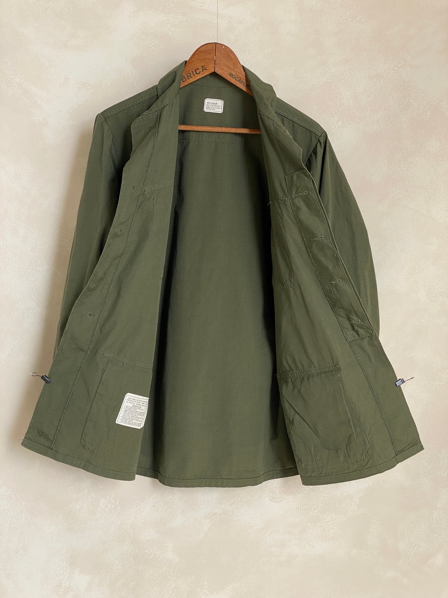 Authentic 1969 US Army Vintage Vietnam Jungle Jacket | Size Medium Long | Timeless Military Style