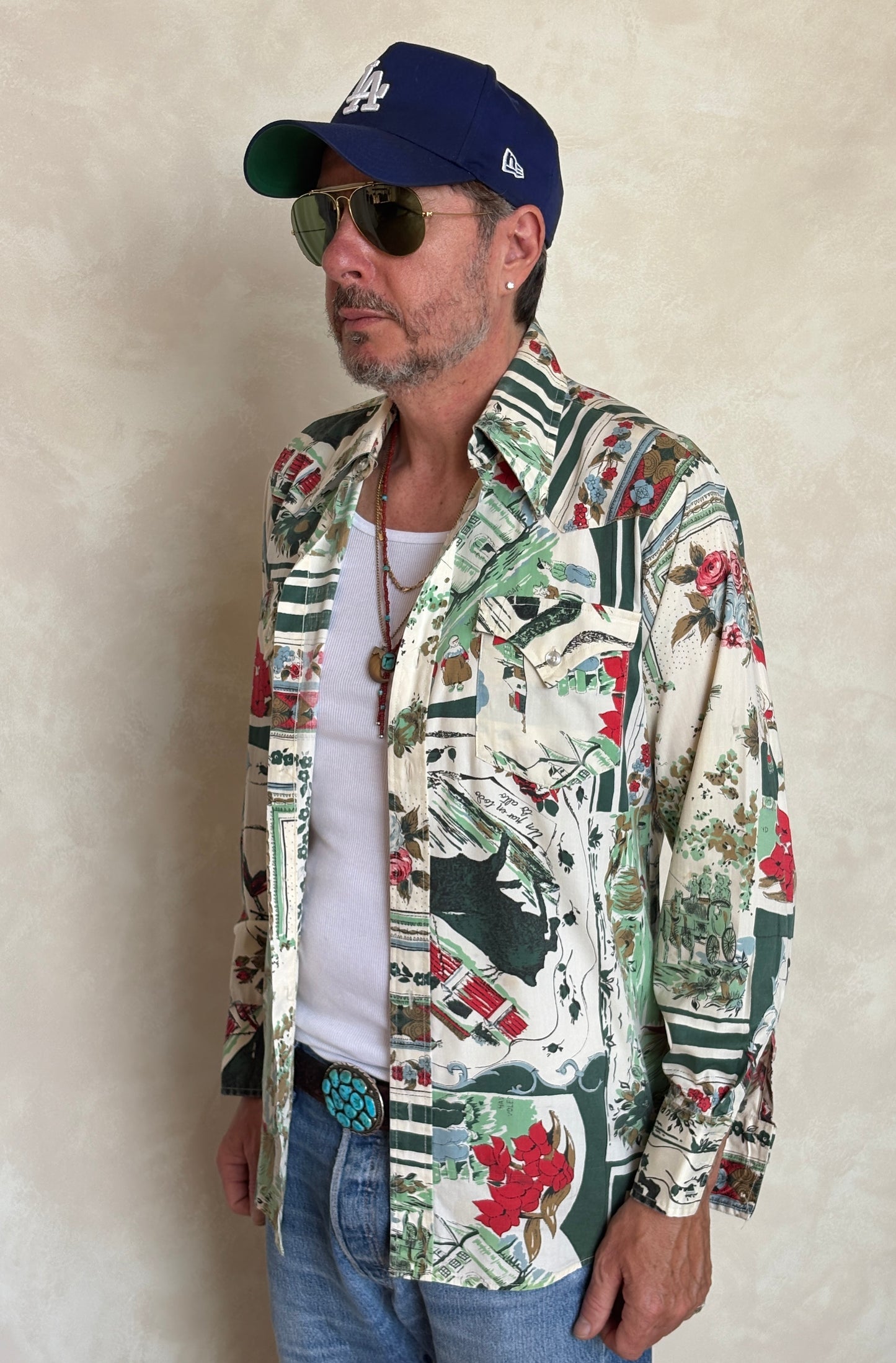 Size M. Authentic 70’s Stockman Western Shirt — floral Print