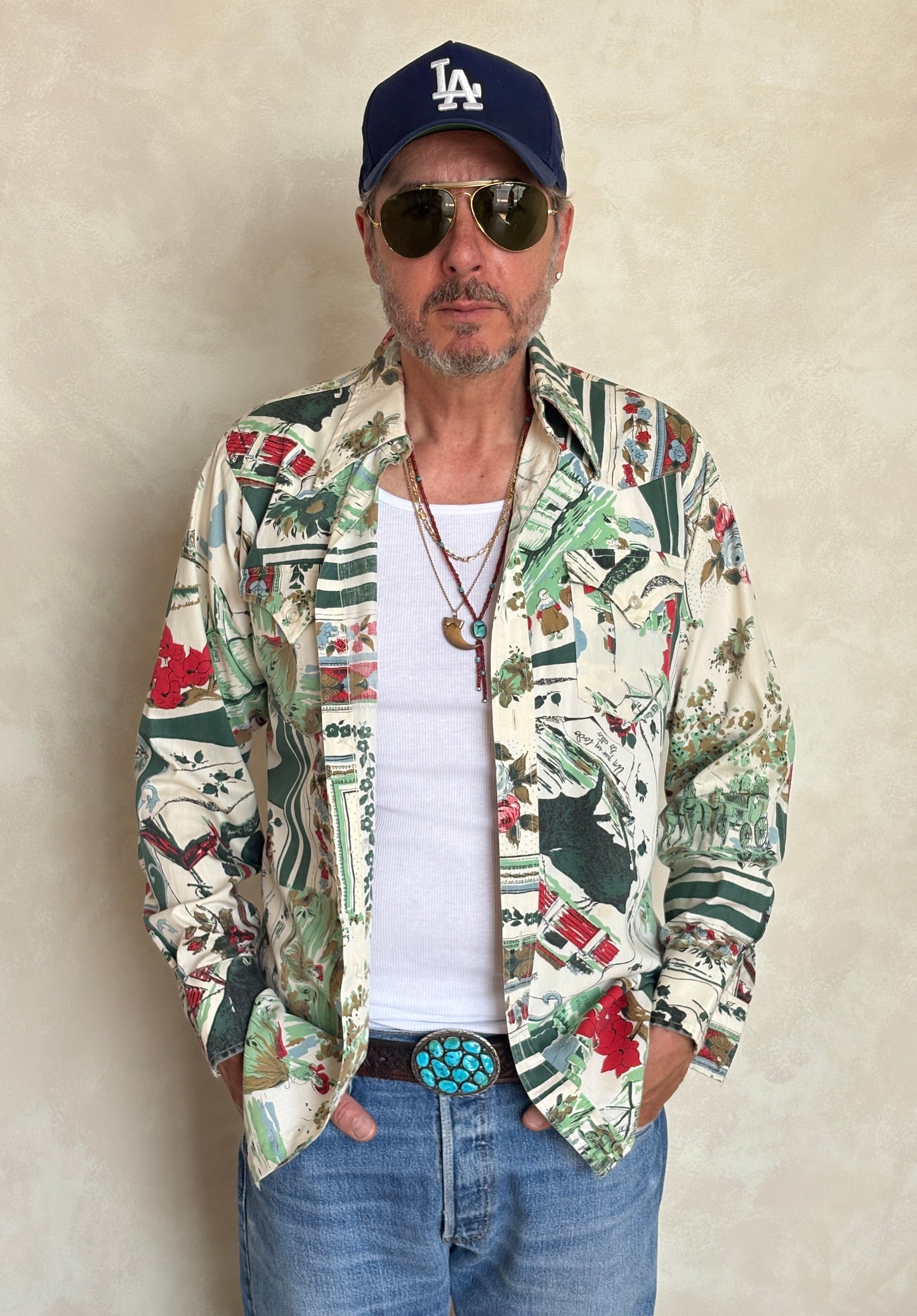 Size M. Authentic 70’s Stockman Western Shirt — floral Print