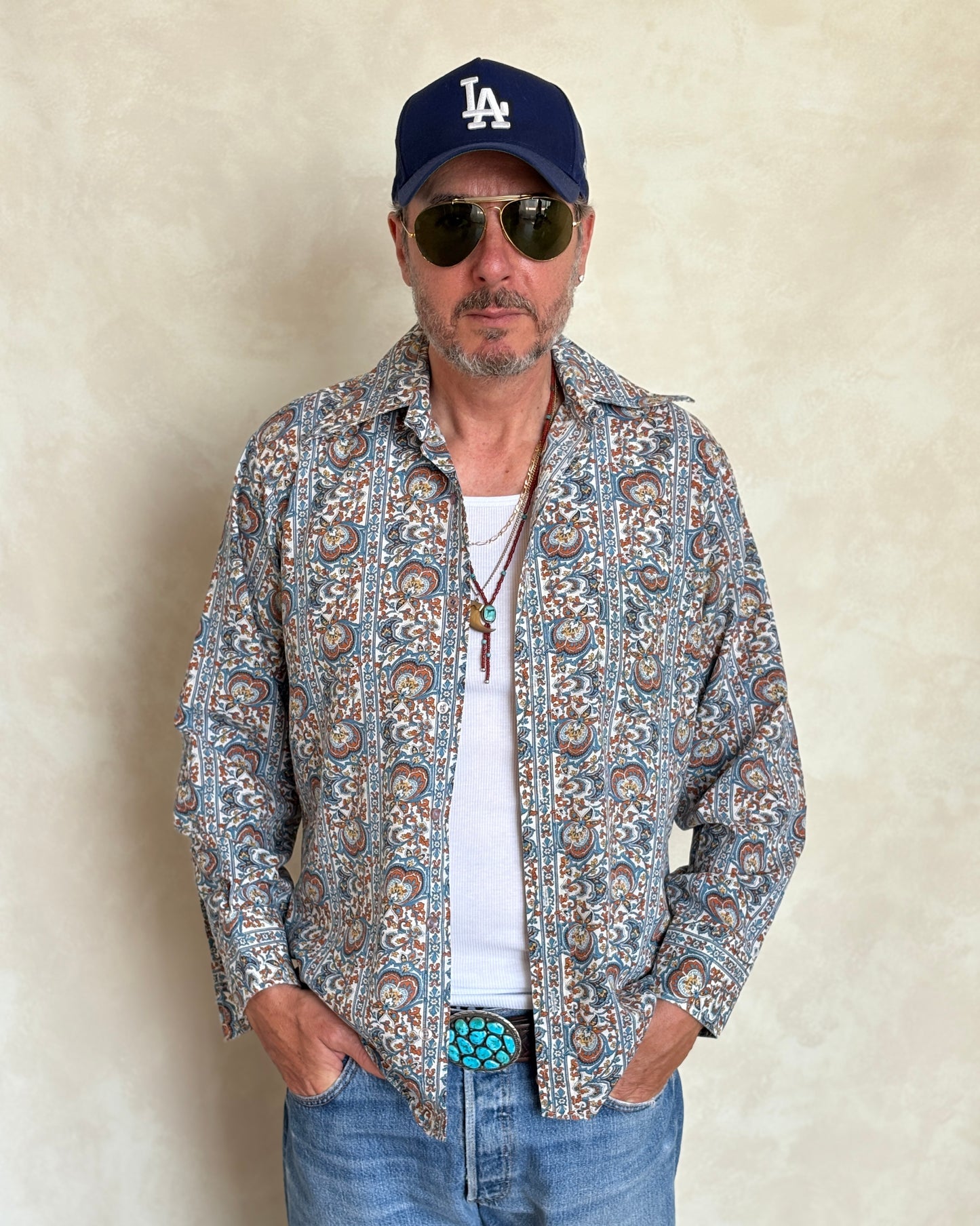 Size M. Vintage 70’s Long Sleeve Paisley Shirt — Bold Boho Retro Festival Shirt