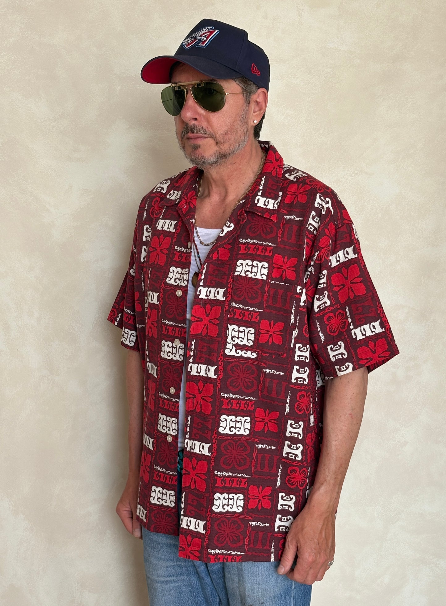 Large. Vintage 2000s Hawaiian barkcloth cotton shirt