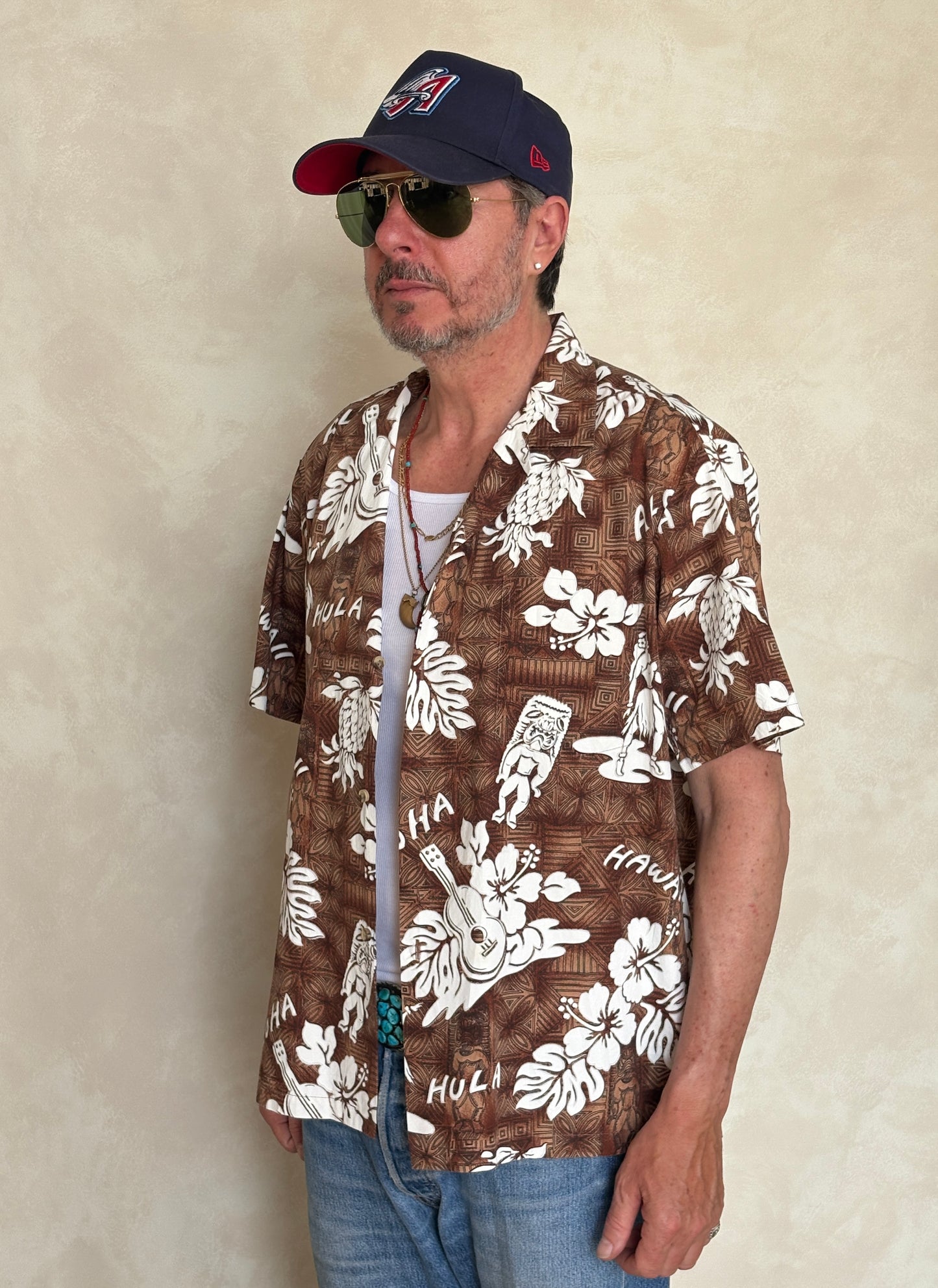 Large. Vintage 80s Hawaiian cotton shirt Made in Hawaii