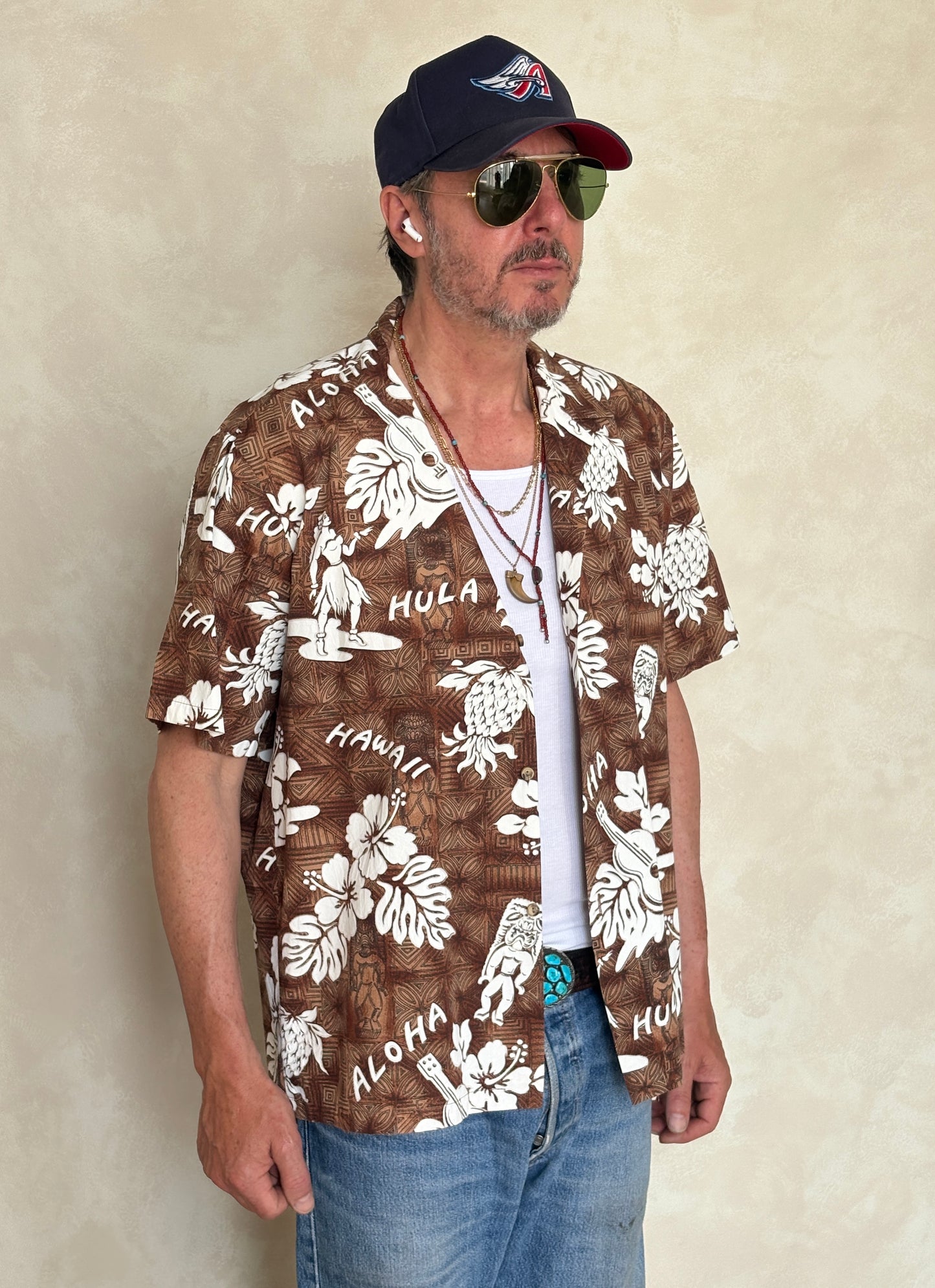 Large. Vintage 80s Hawaiian cotton shirt Made in Hawaii