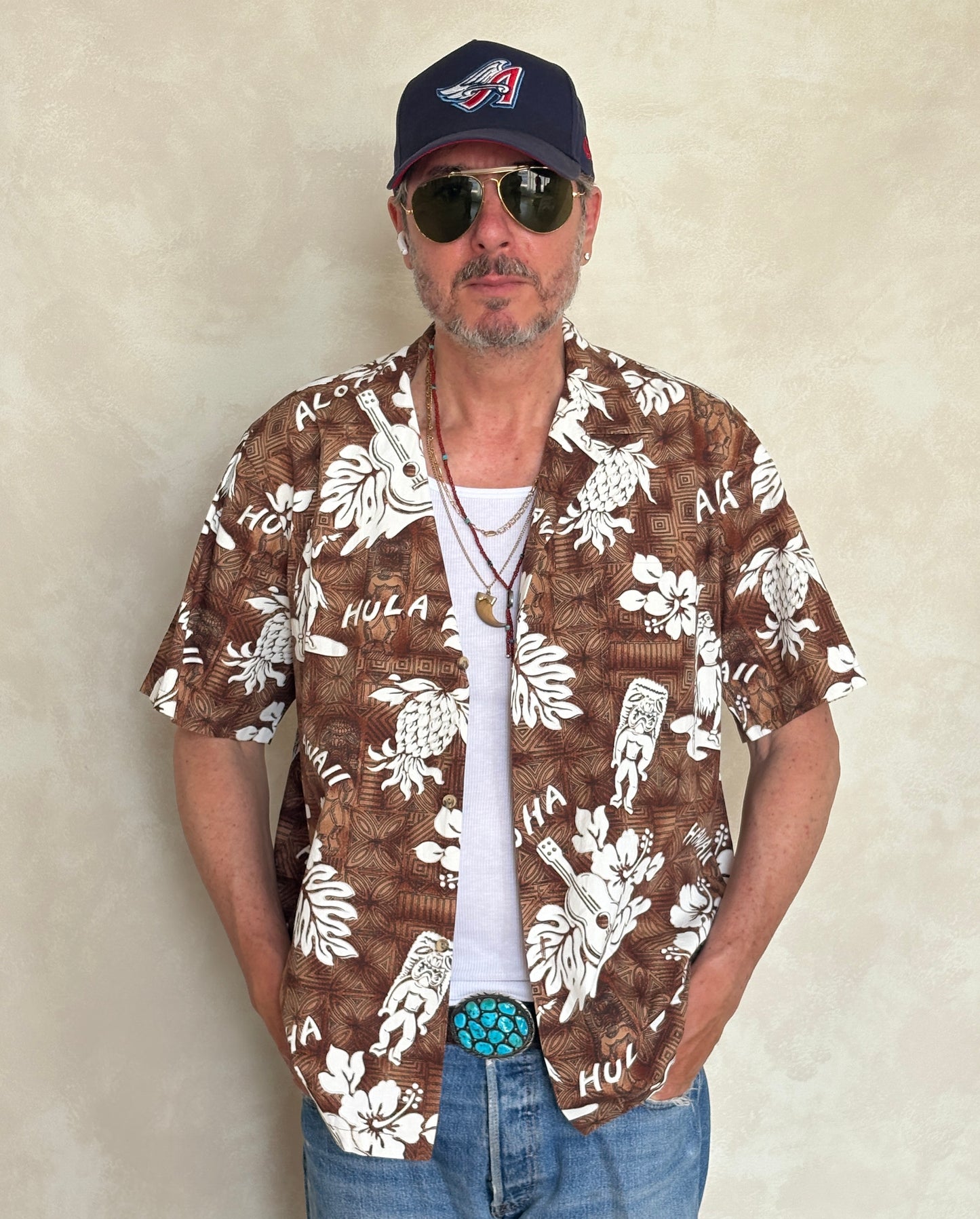 Large. Vintage 80s Hawaiian cotton shirt Made in Hawaii