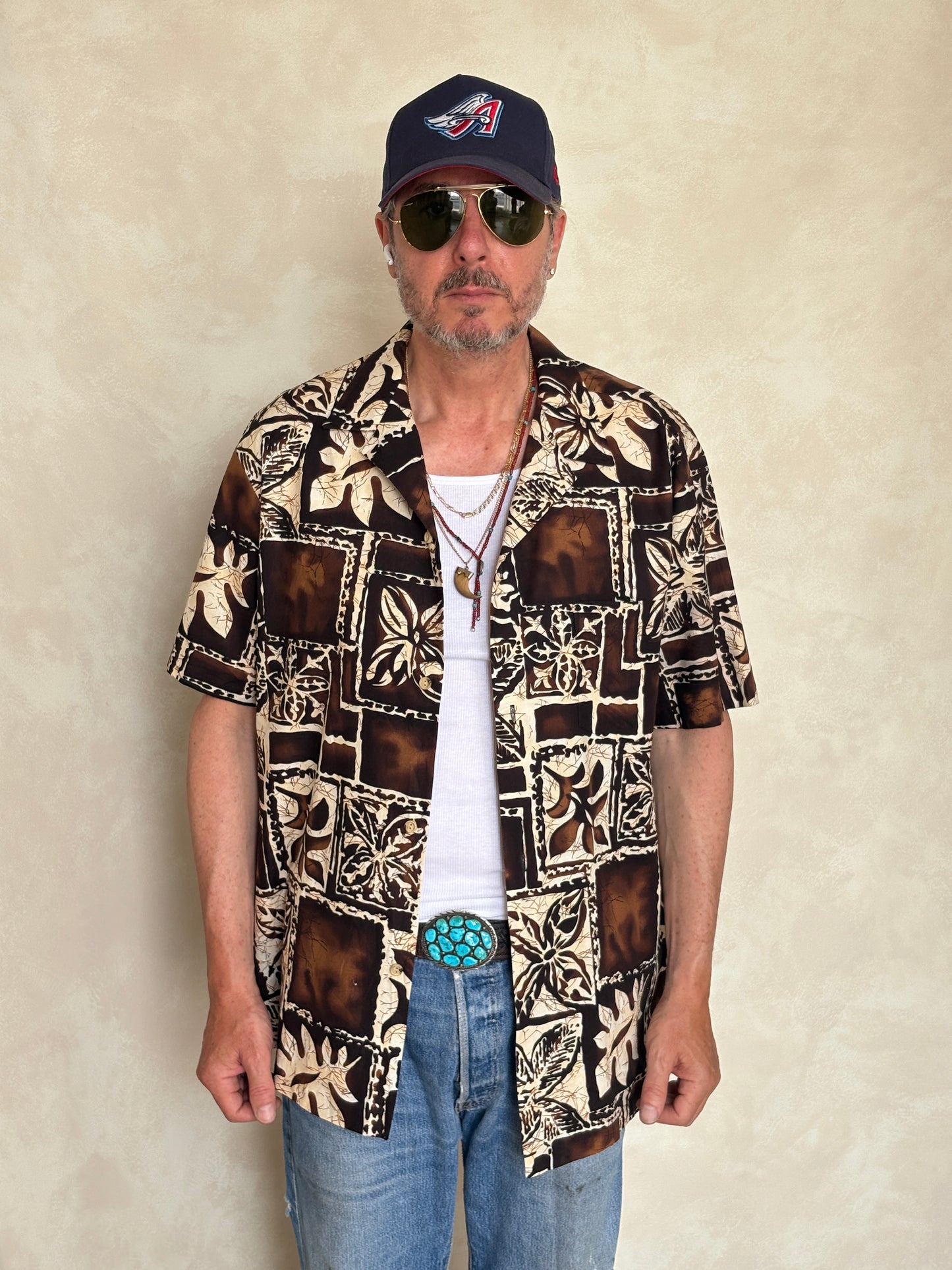 XL. Vintage 80s Hawaiian cotton shirt