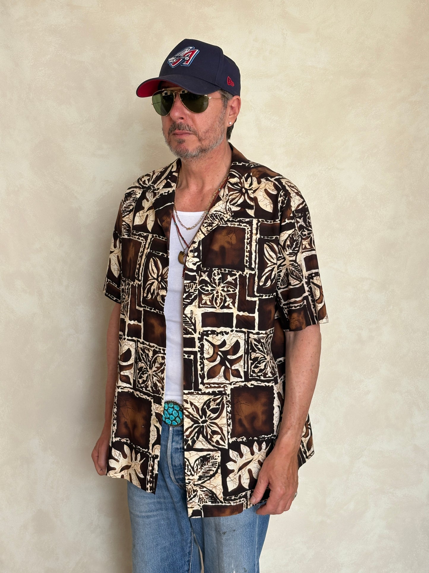 XL. Vintage 80s Hawaiian cotton shirt