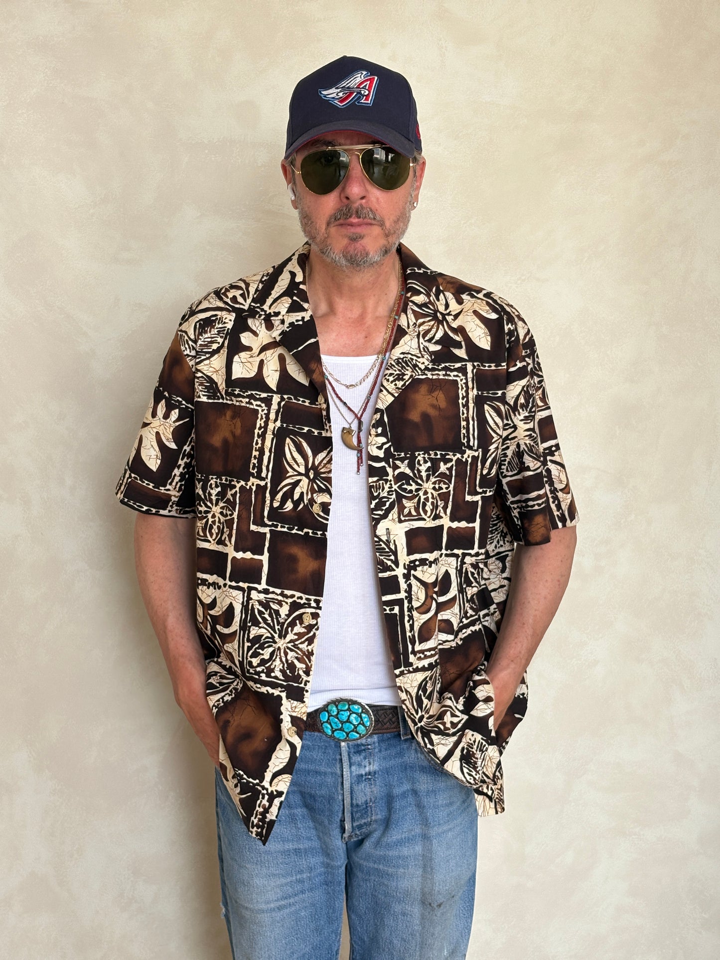 XL. Vintage 80s Hawaiian cotton shirt