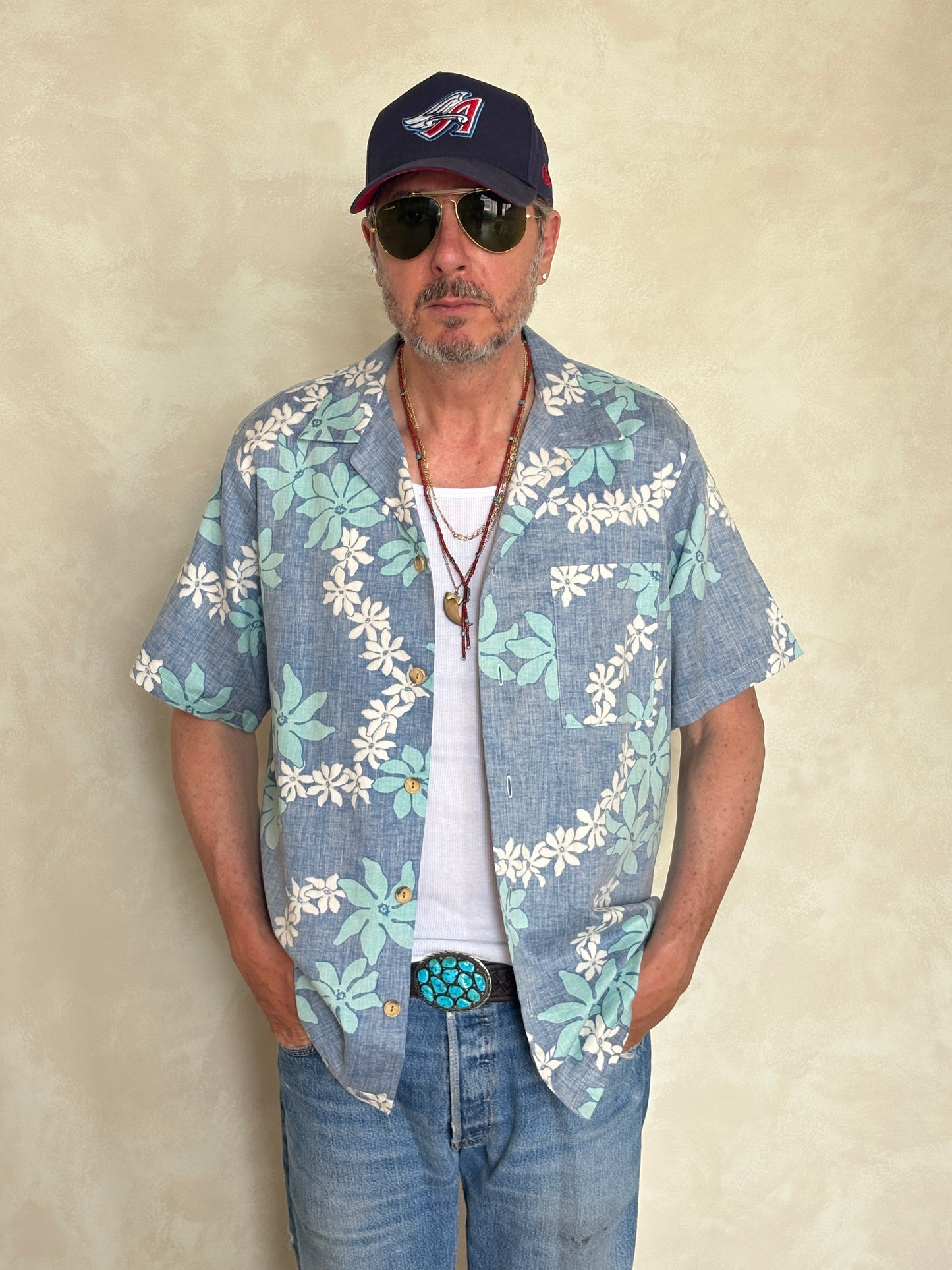 XL. Vintage 80s Hawaiian cotton shirt