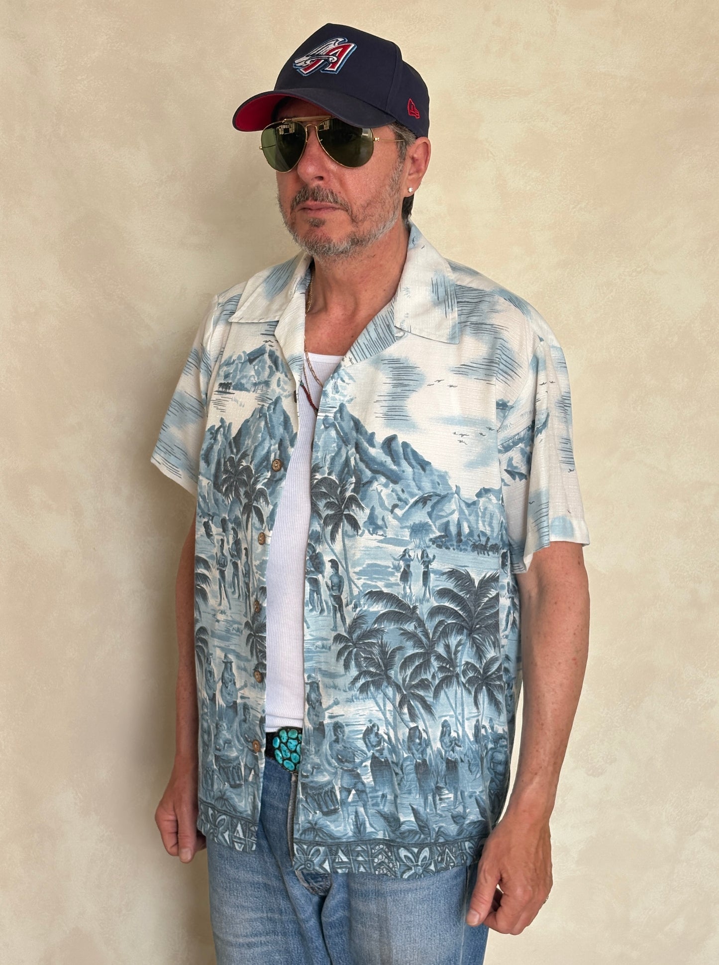 Large Vintage 70s Hawaiian Thin Cotton Shirt | Retro Island Style