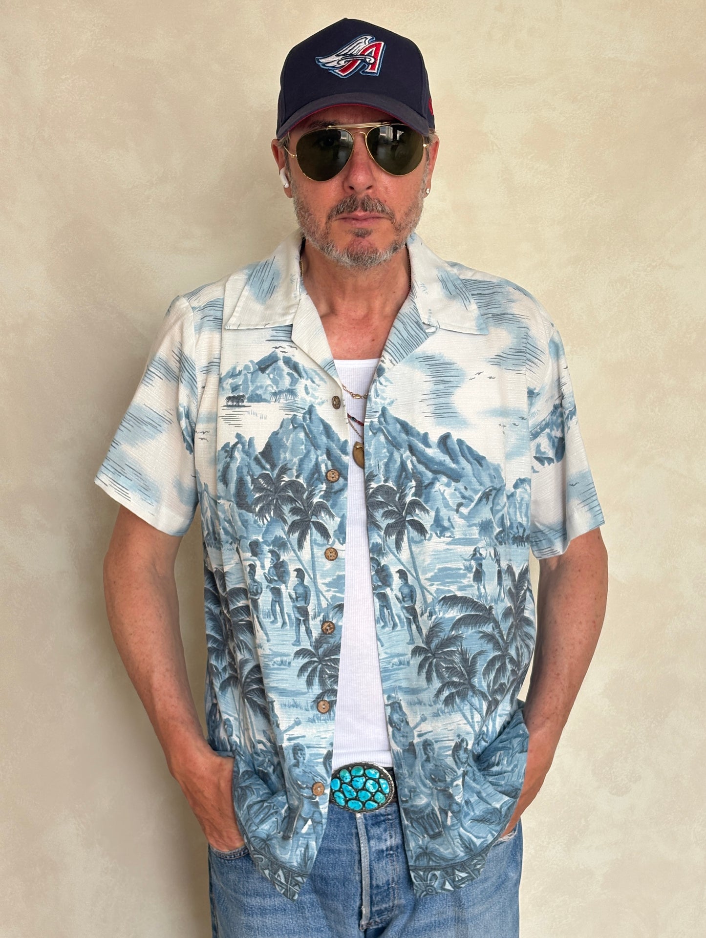 Large Vintage 70s Hawaiian Thin Cotton Shirt | Retro Island Style